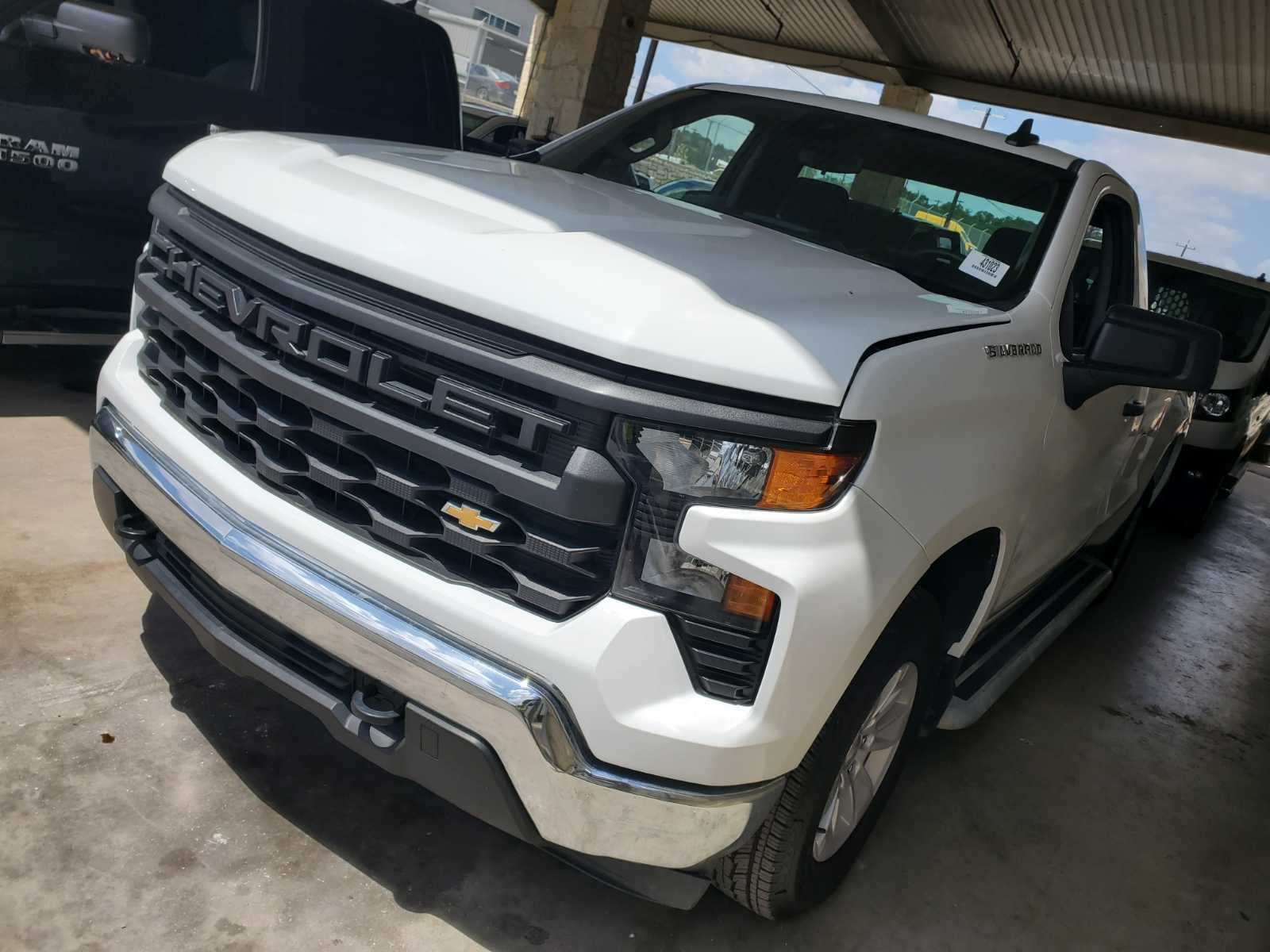 2025 Chevrolet Silverado 1500   RWD