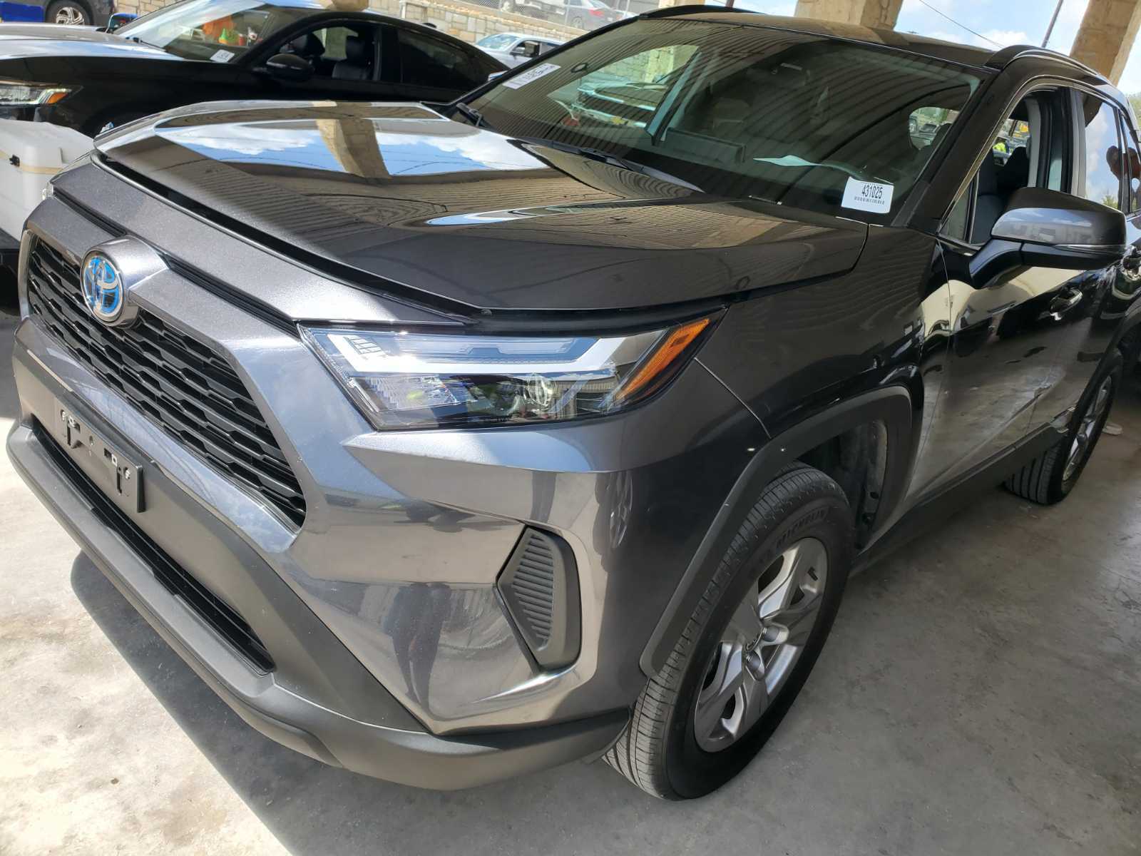 2023 Toyota RAV4  Hybrid XLE AWD