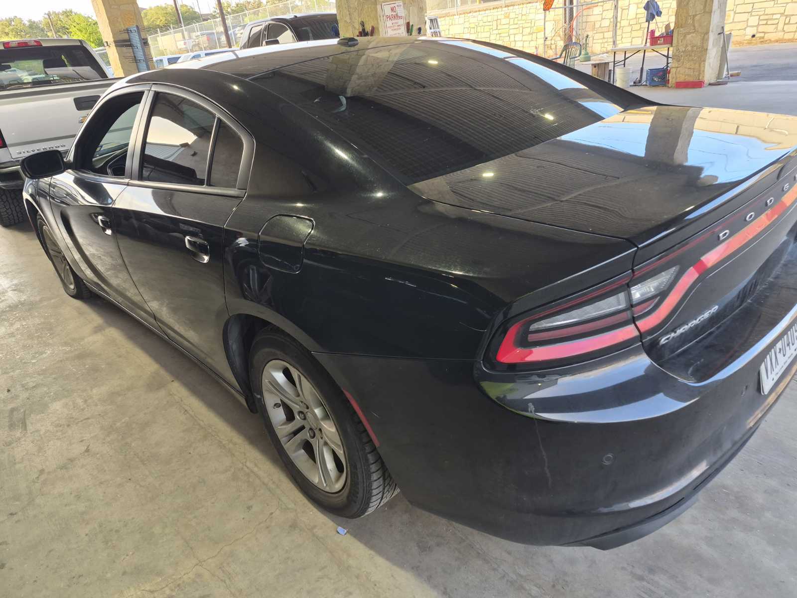 2022 Dodge Charger  SXT RWD