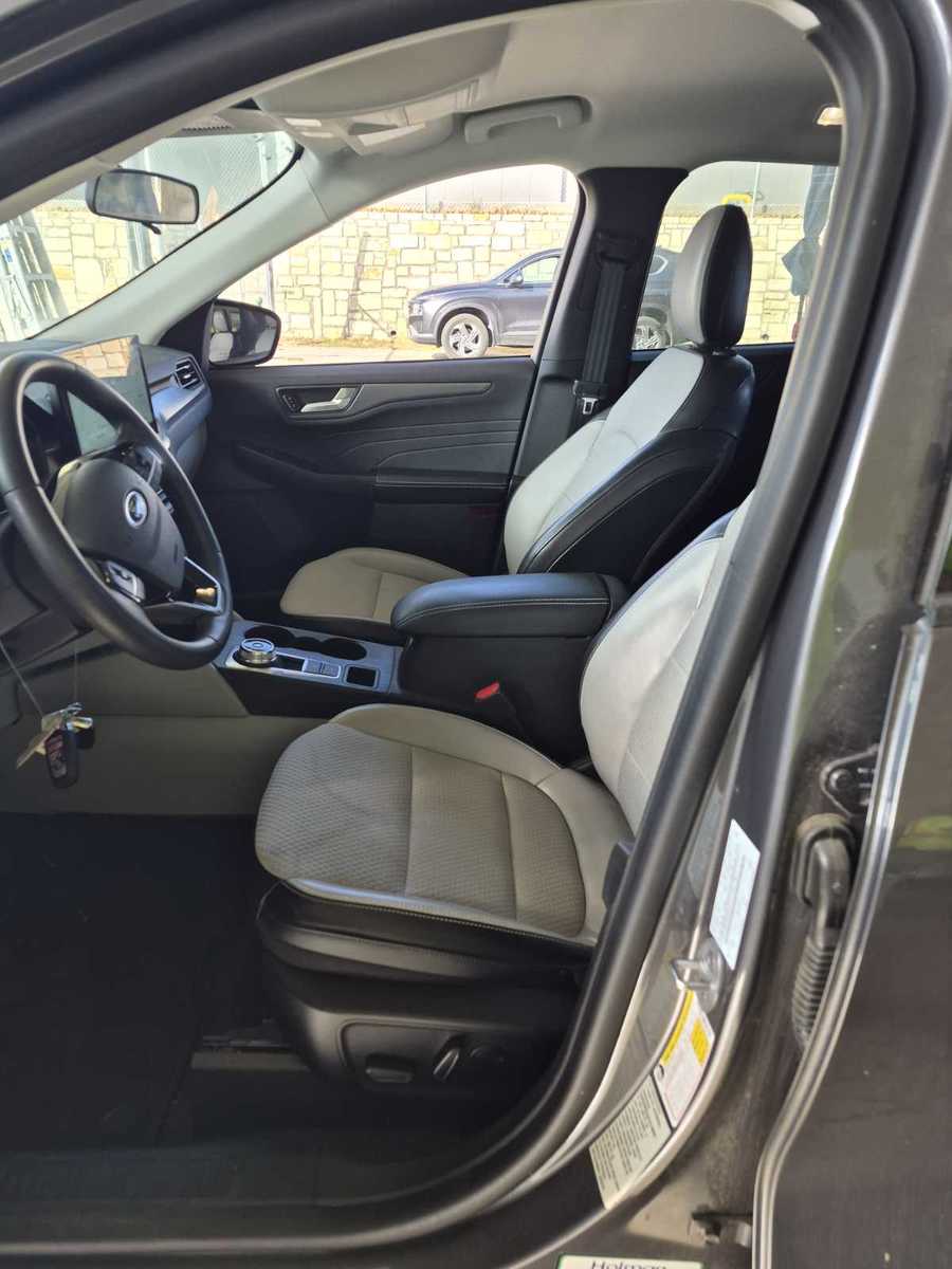 2023 Ford Escape  PHEV FWD