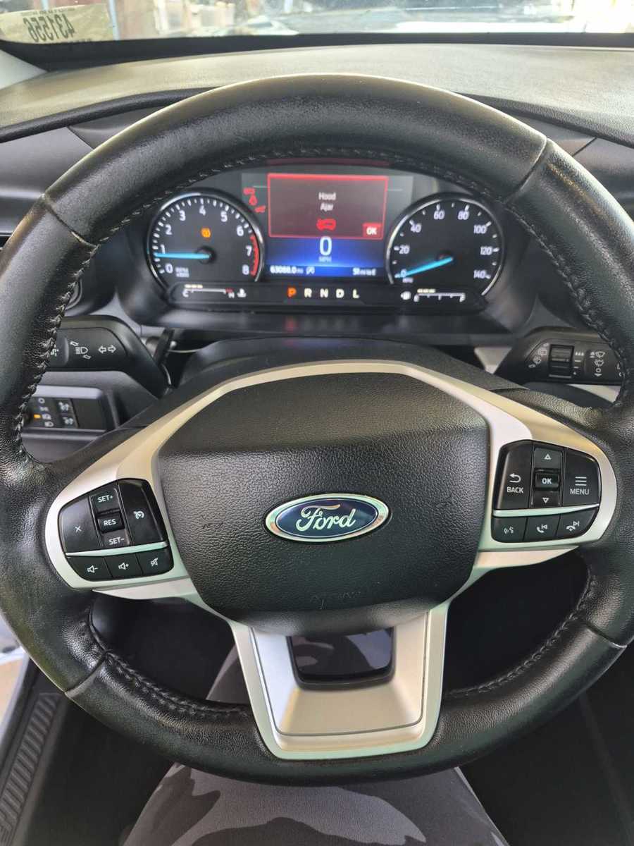2021 Ford Explorer  XLT RWD