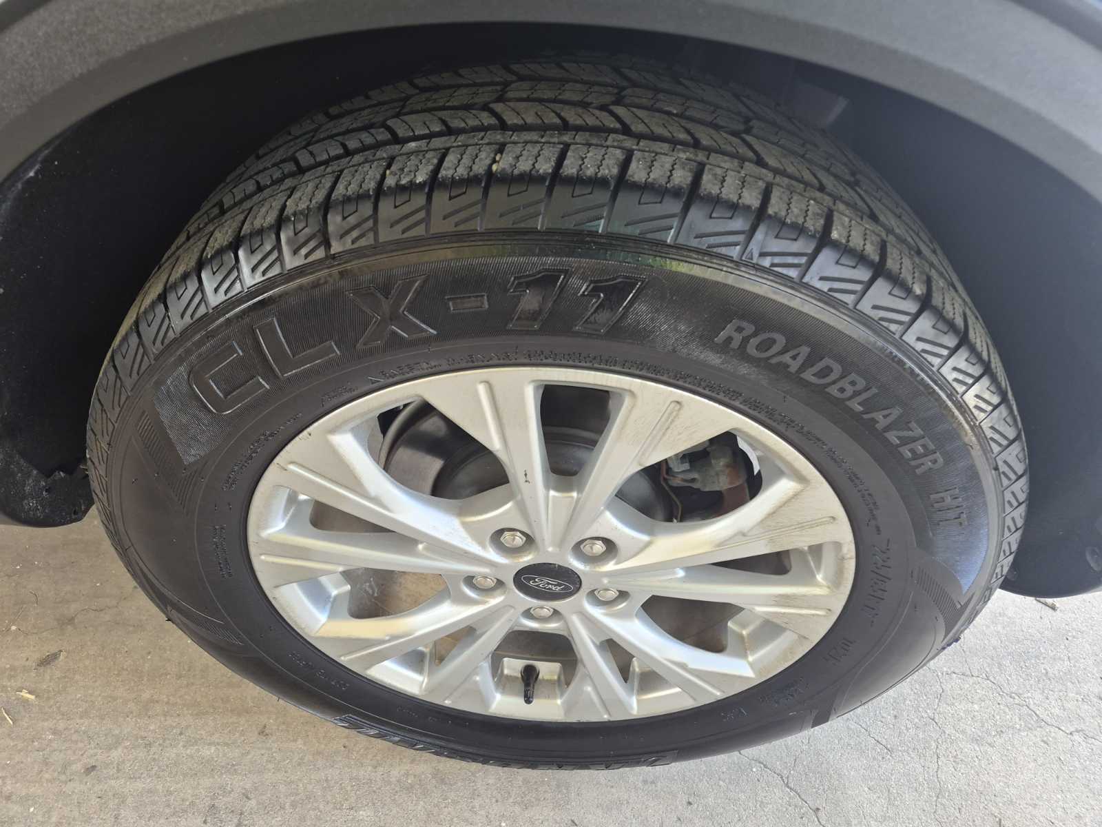 2023 Ford Escape   FWD