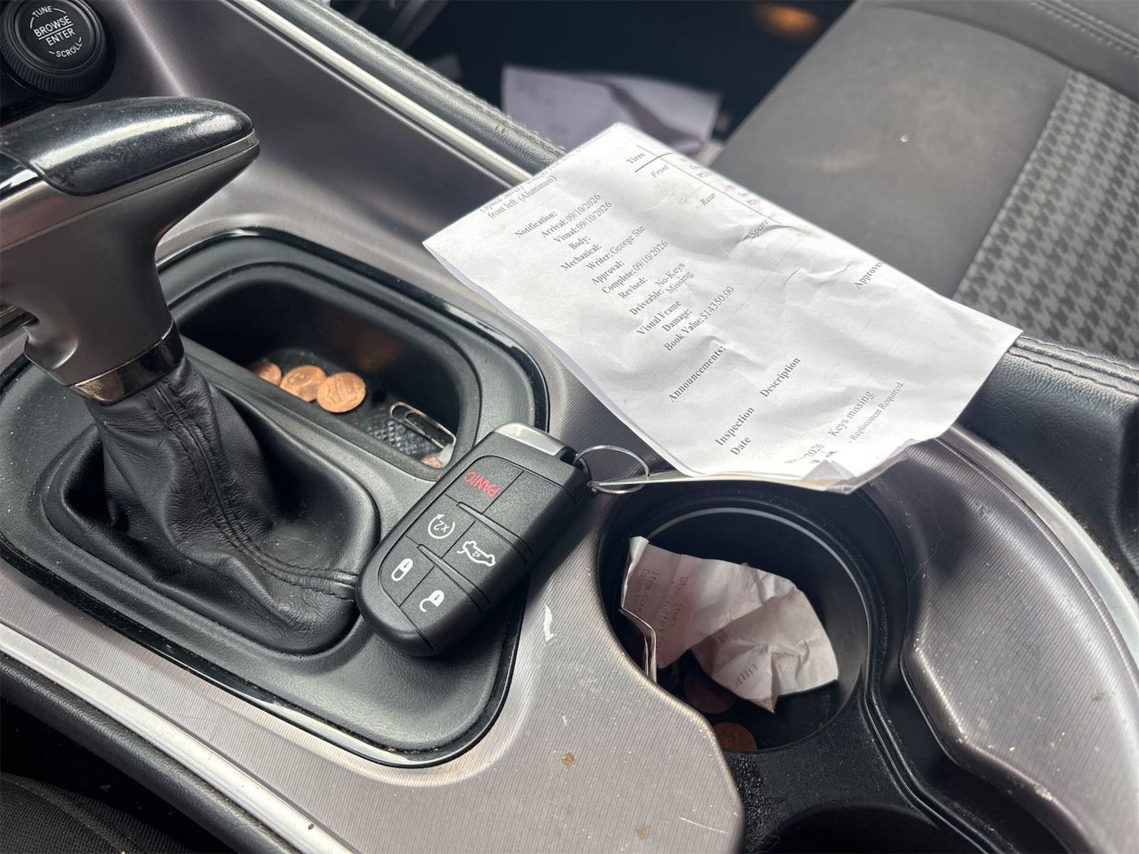 2019 Dodge Challenger  SXT RWD