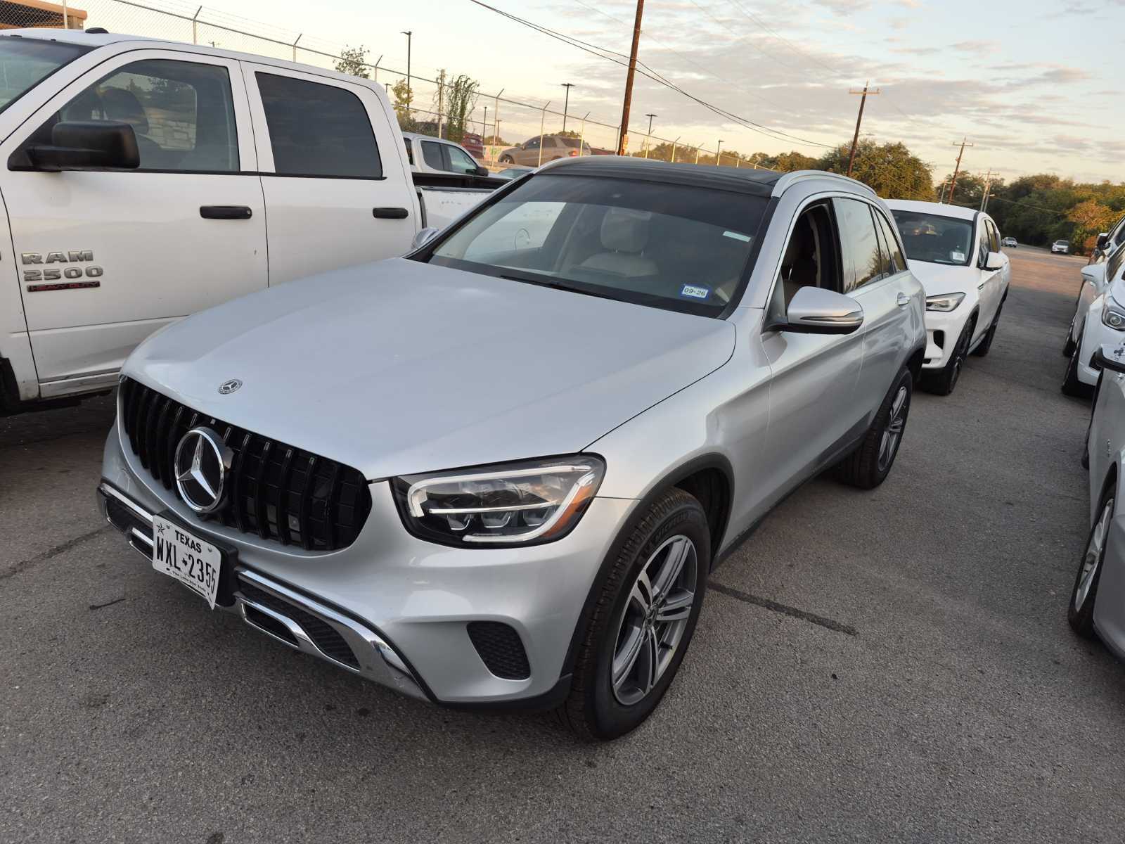 2020 Mercedes-Benz GLC   RWD