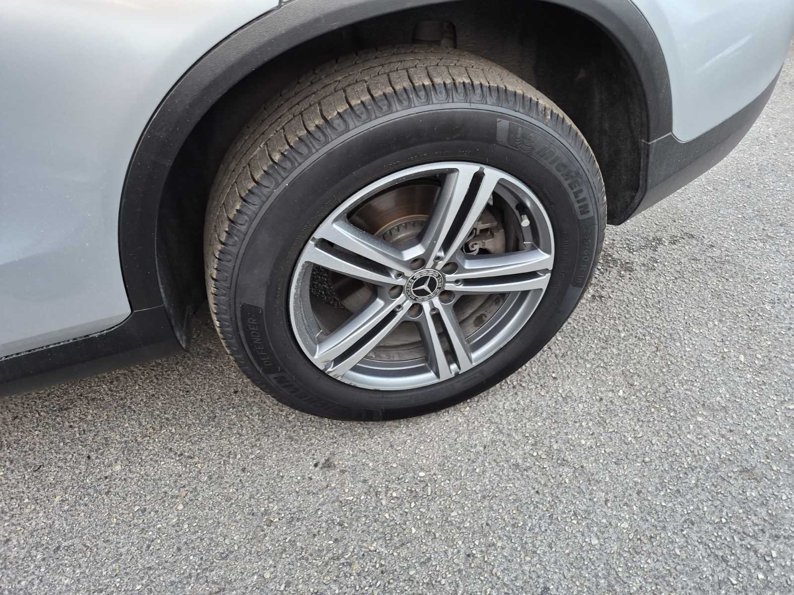 2020 Mercedes-Benz GLC   RWD