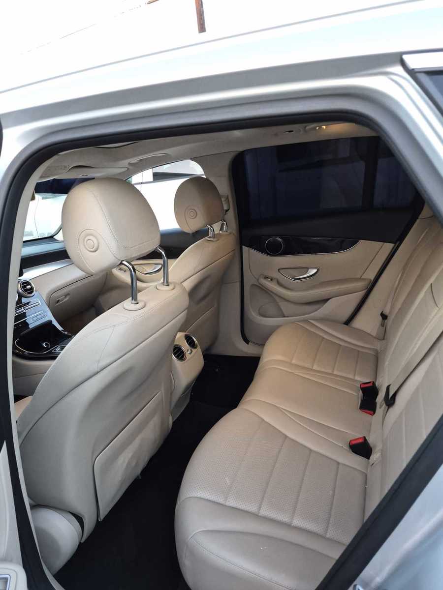 2020 Mercedes-Benz GLC   RWD