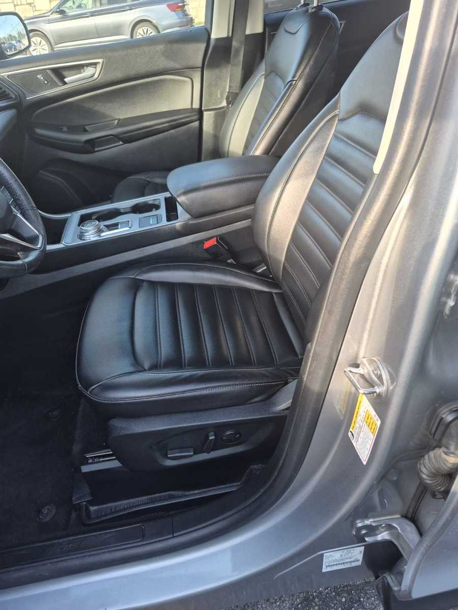 2021 Ford Edge  SEL FWD
