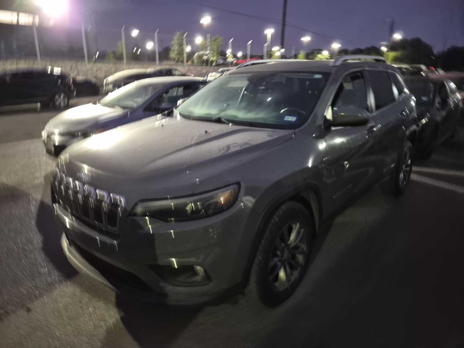 2020 Jeep Cherokee   AWD