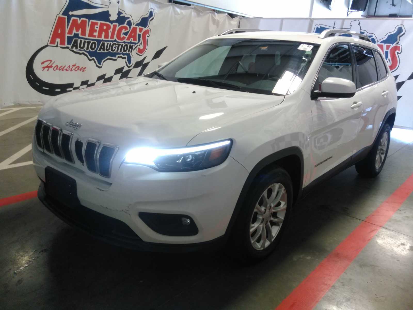 2019 Jeep Cherokee  Latitude FWD