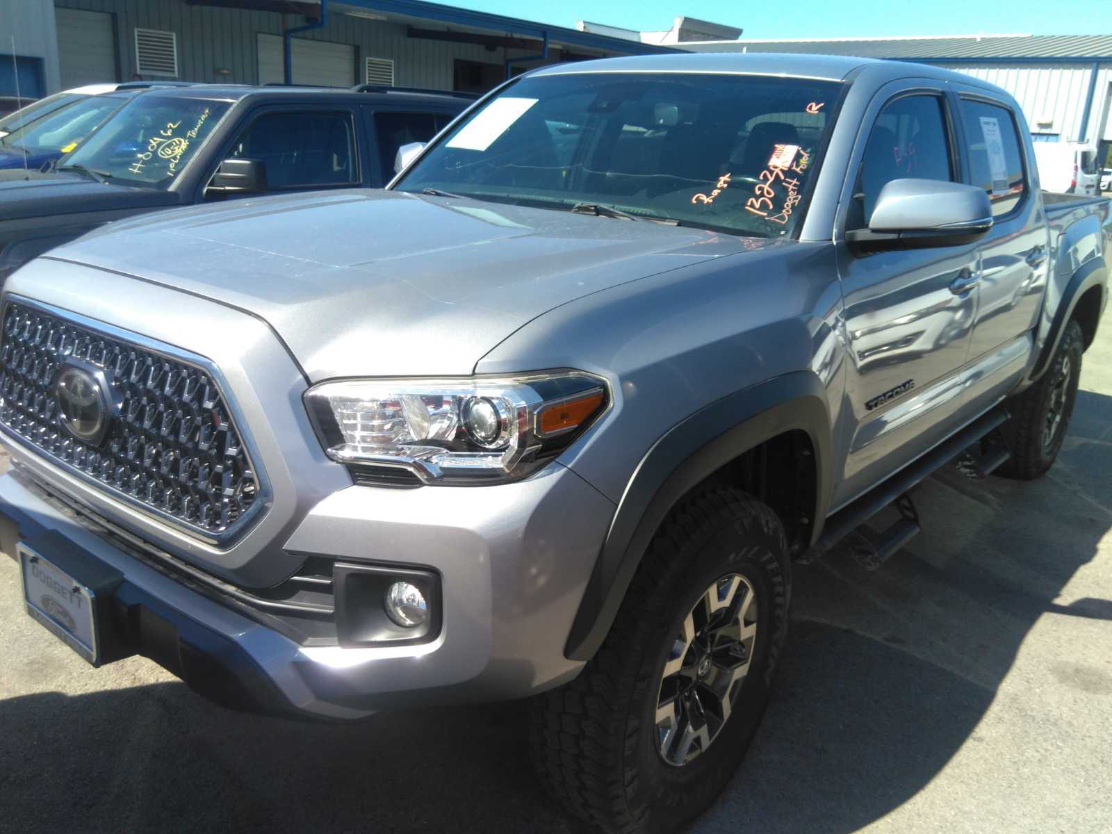 2019 Toyota Tacoma  SR AWD