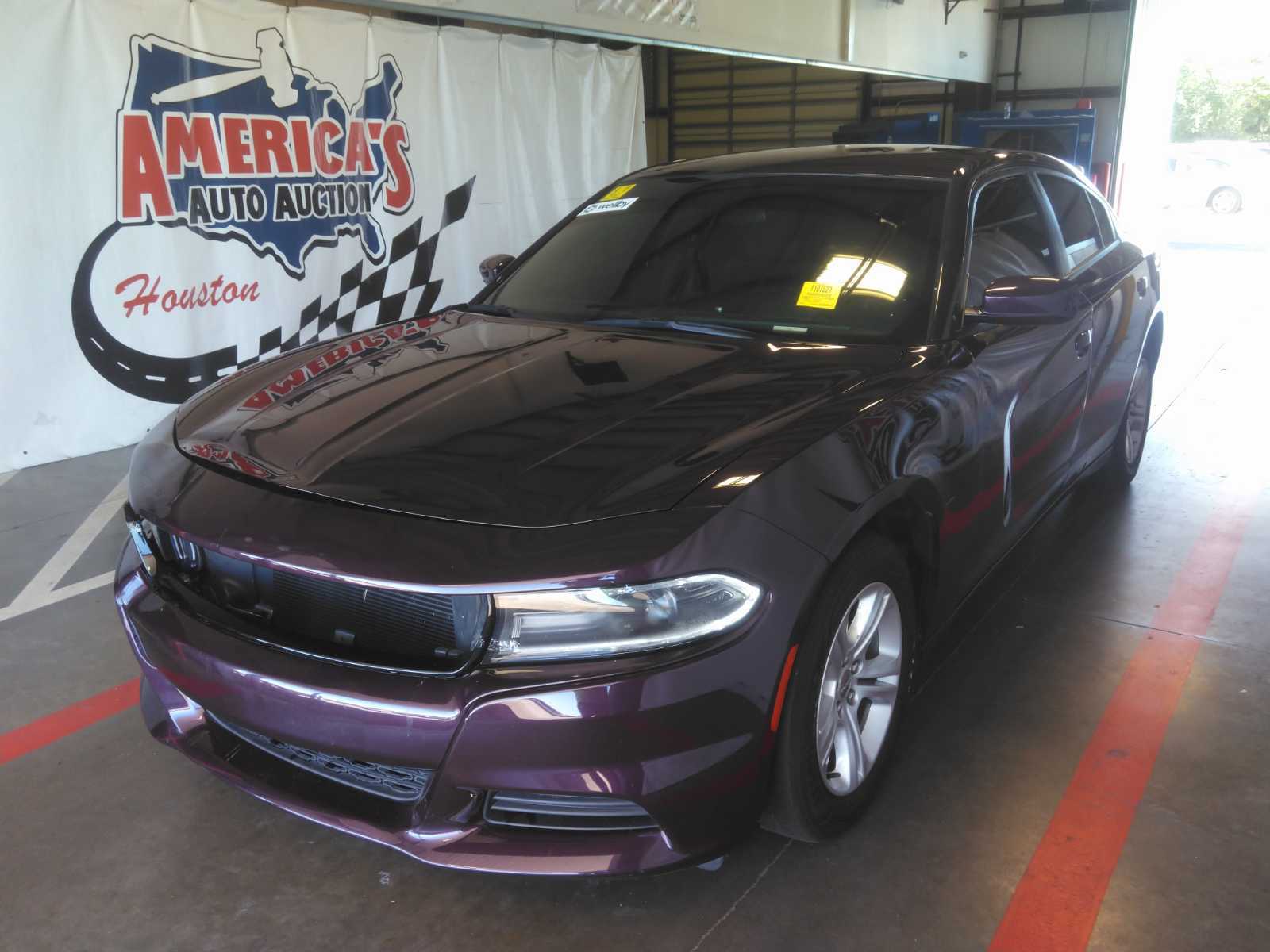 2020 Dodge Charger  SXT RWD