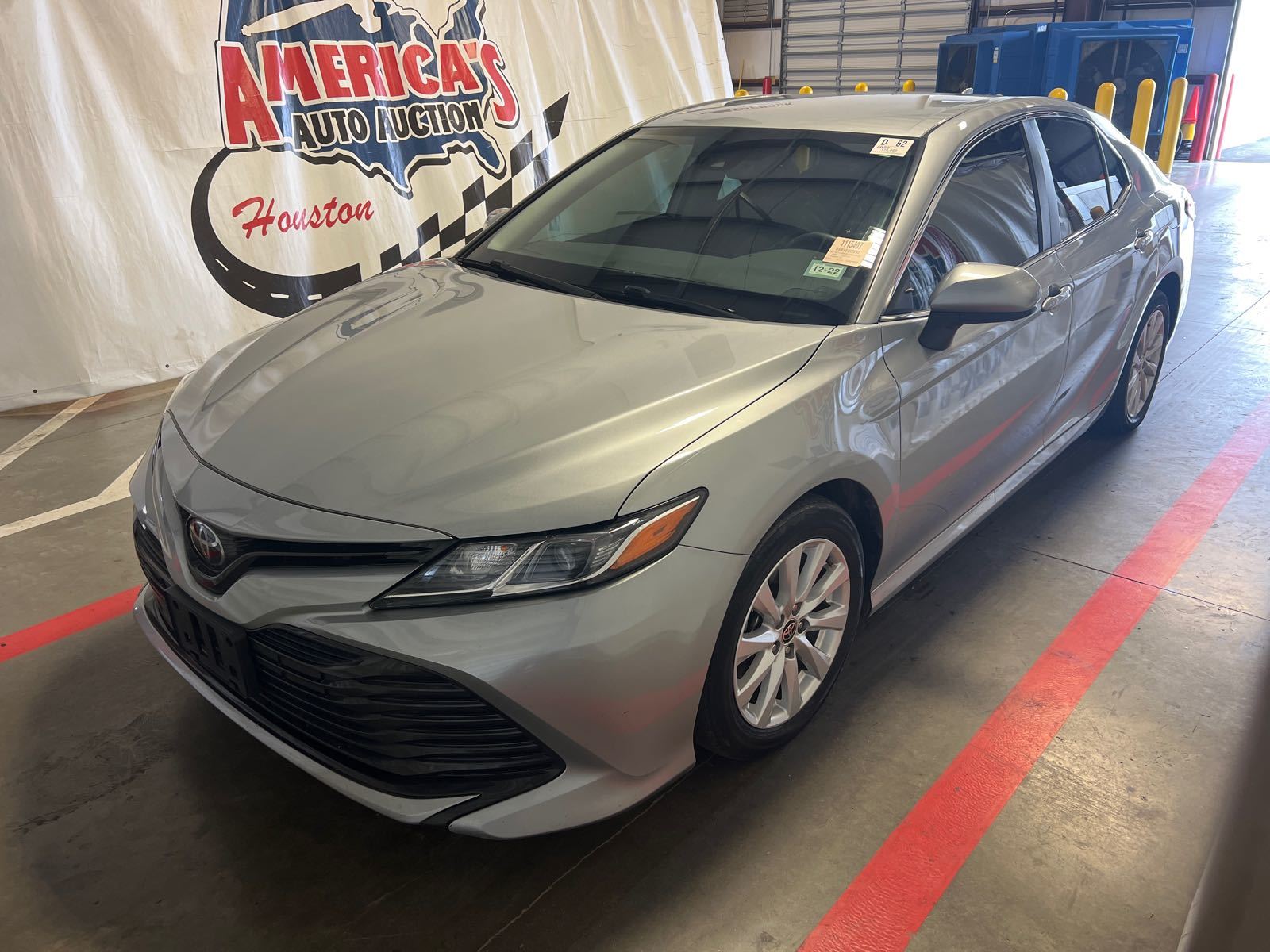 2020 Toyota Camry  LE FWD