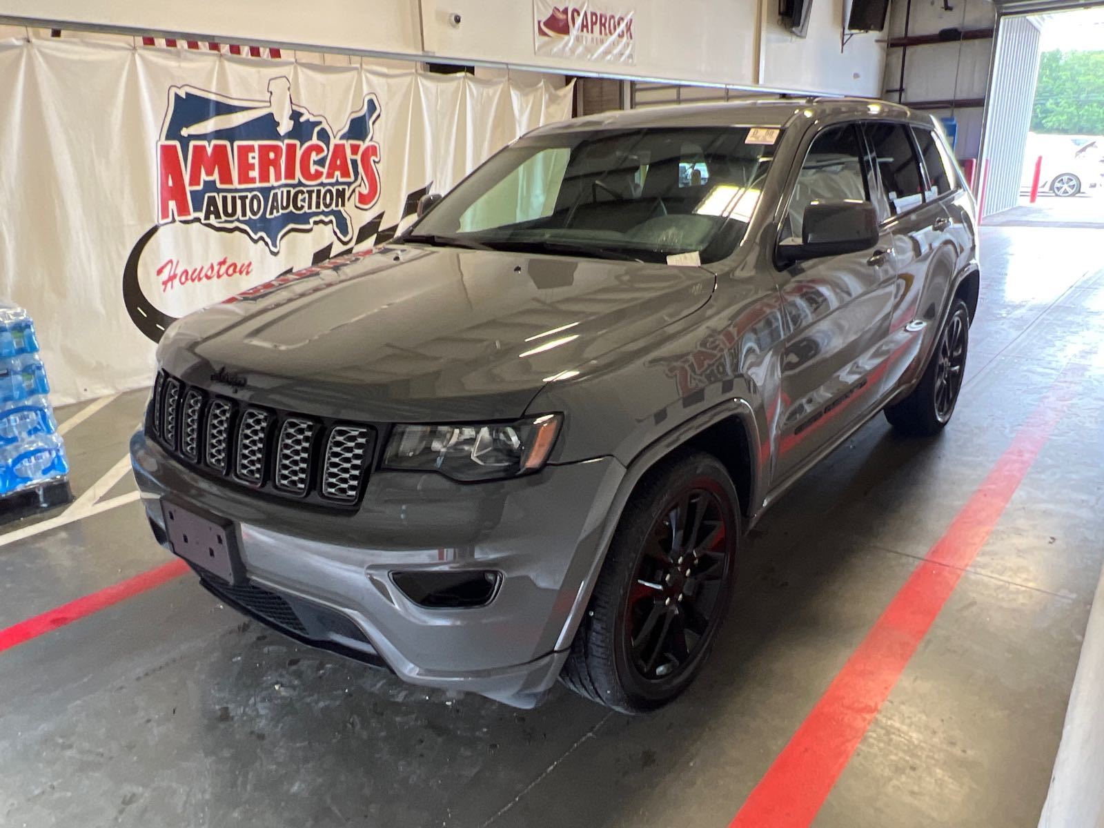 2022 Jeep Grand Cherokee   RWD