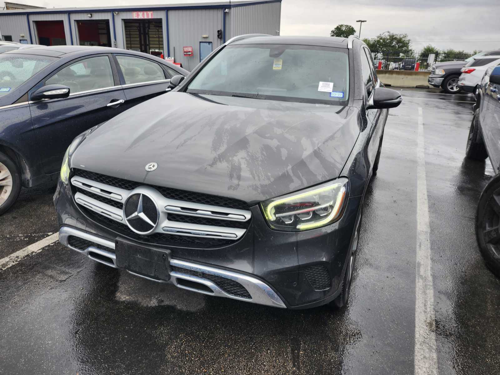 2021 Mercedes-Benz GLC   RWD