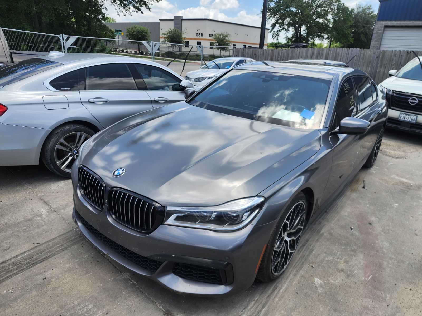 2019 BMW 7-Series  750i RWD
