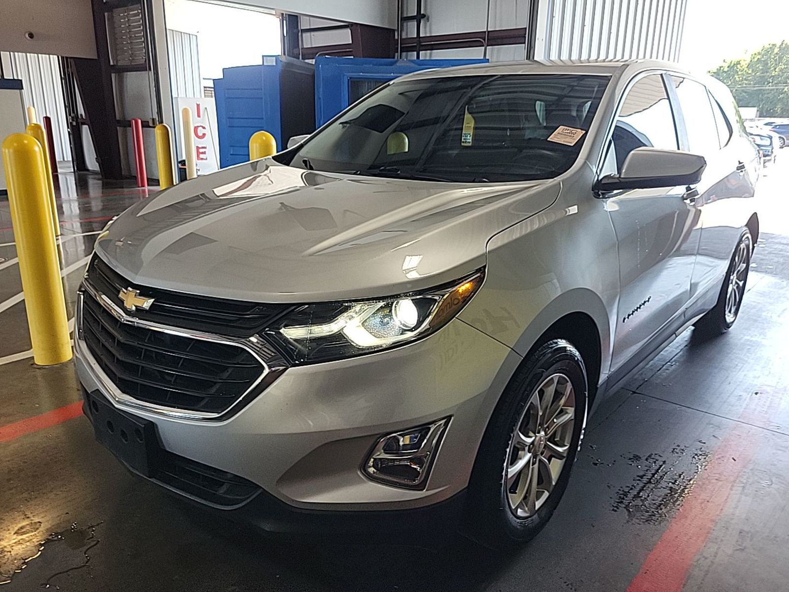 2021 Chevrolet Equinox  LT FWD