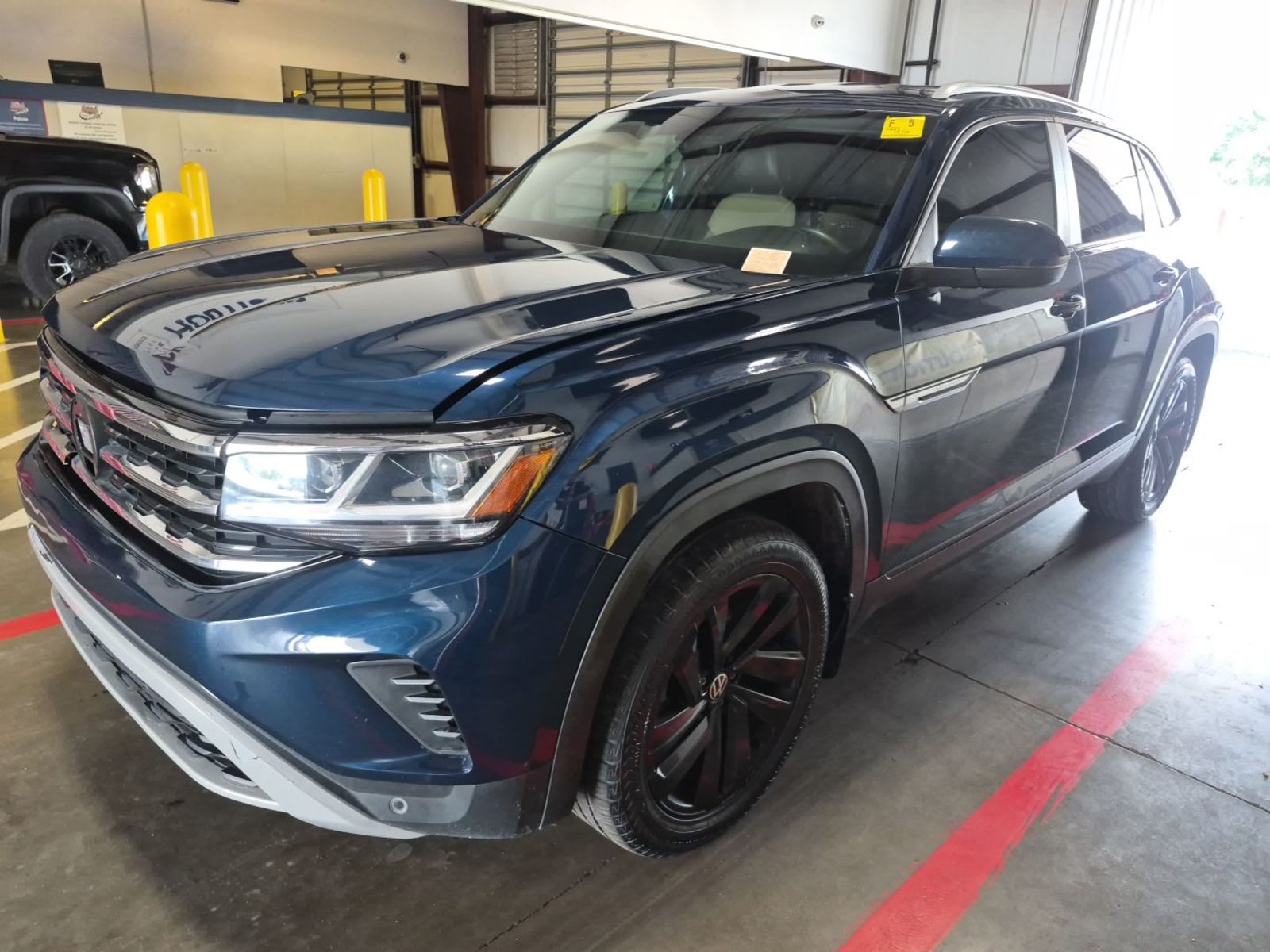 2021 Volkswagen Atlas Cross Sport   AWD