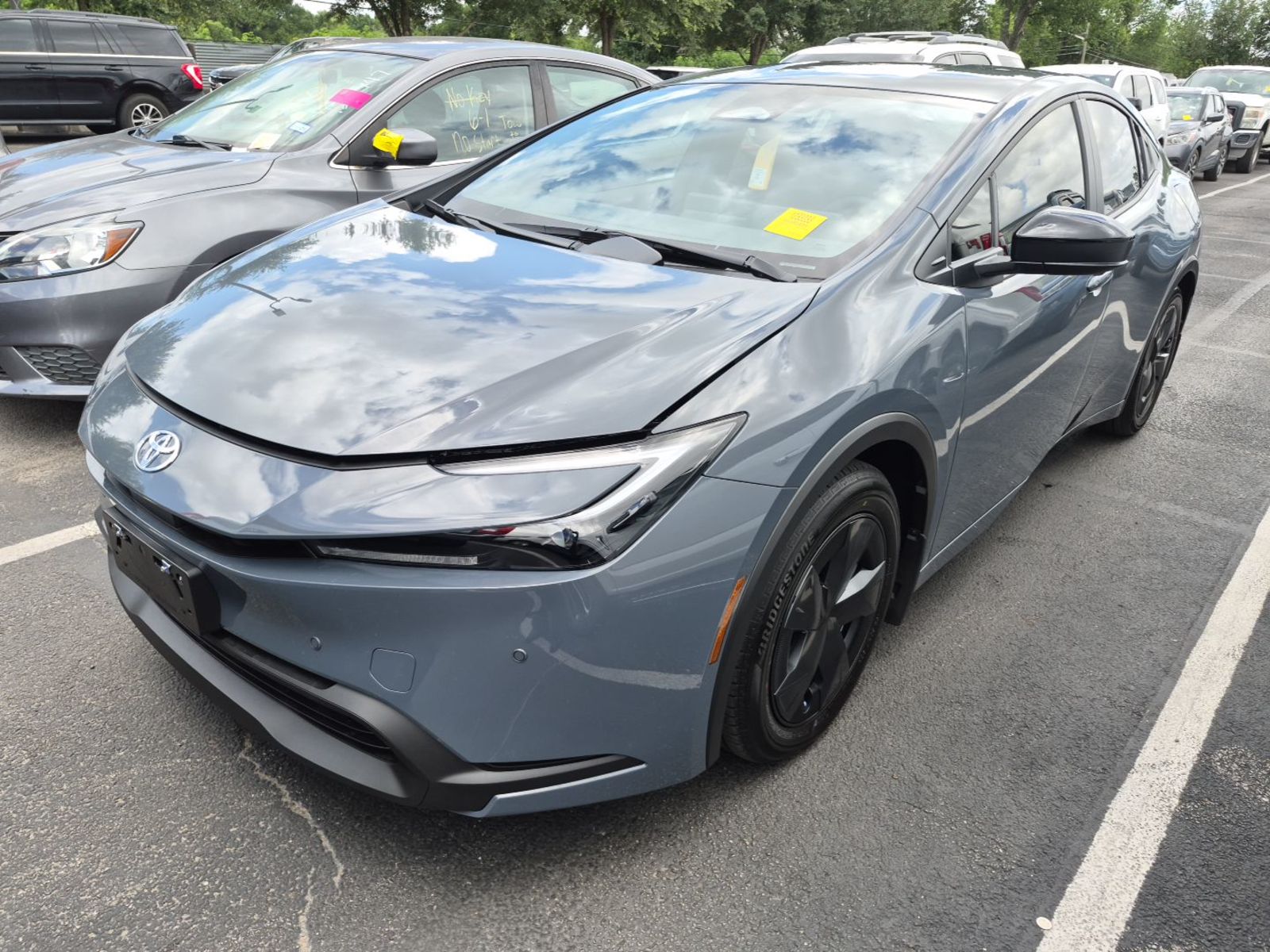 2026 Toyota Prius  LE FWD