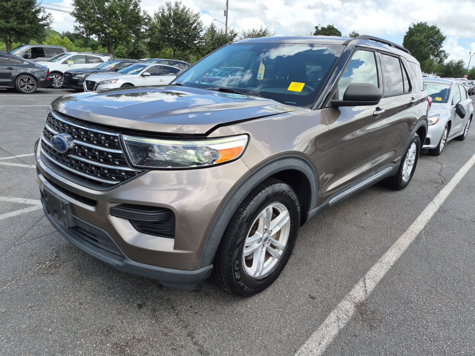 2021 Ford Explorer  XLT RWD