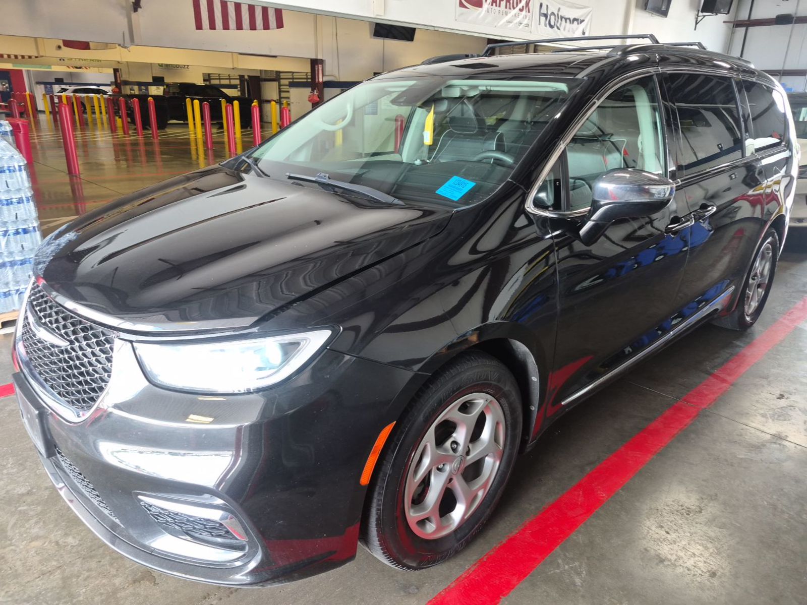 2023 Chrysler Pacifica  Limited FWD