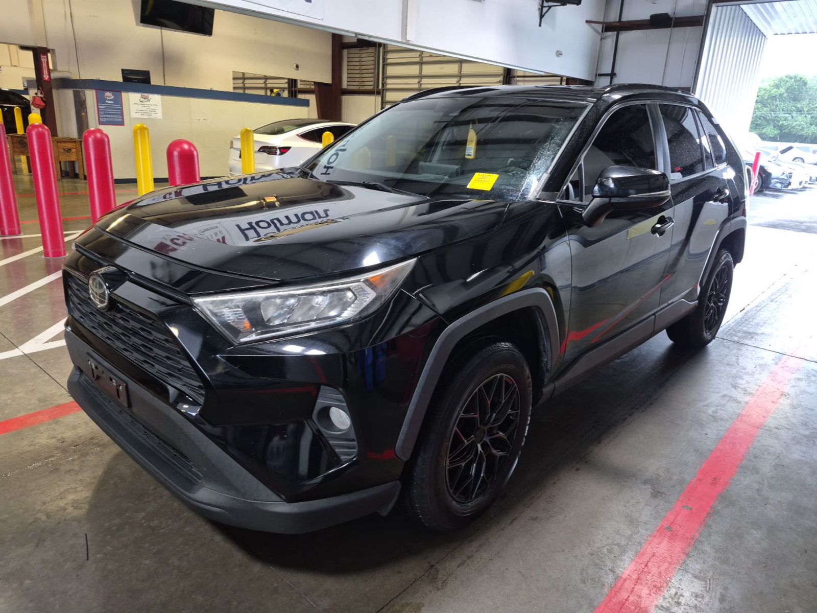 2021 Toyota RAV4  XLE FWD