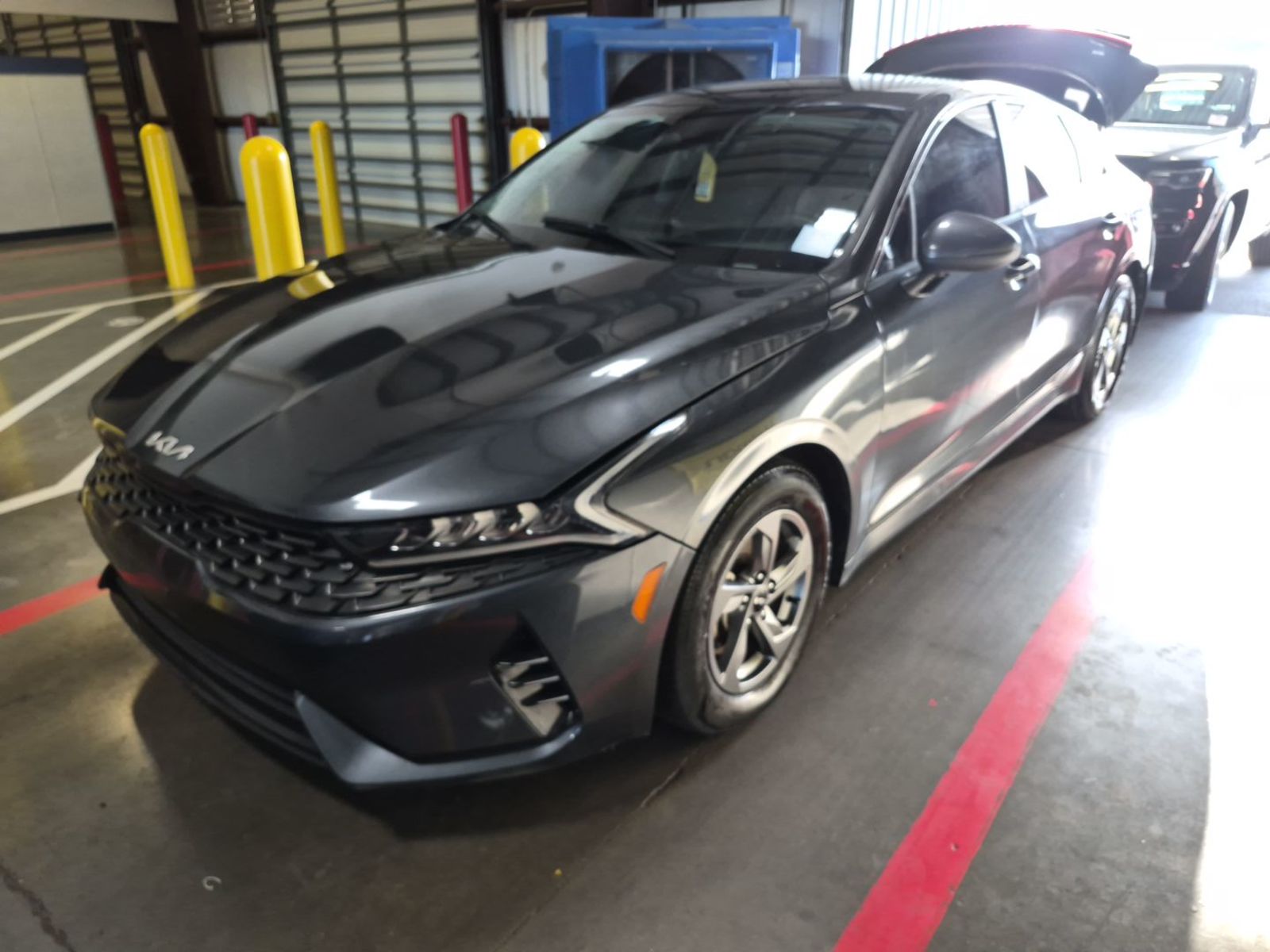 2023 Kia K5  LXS FWD