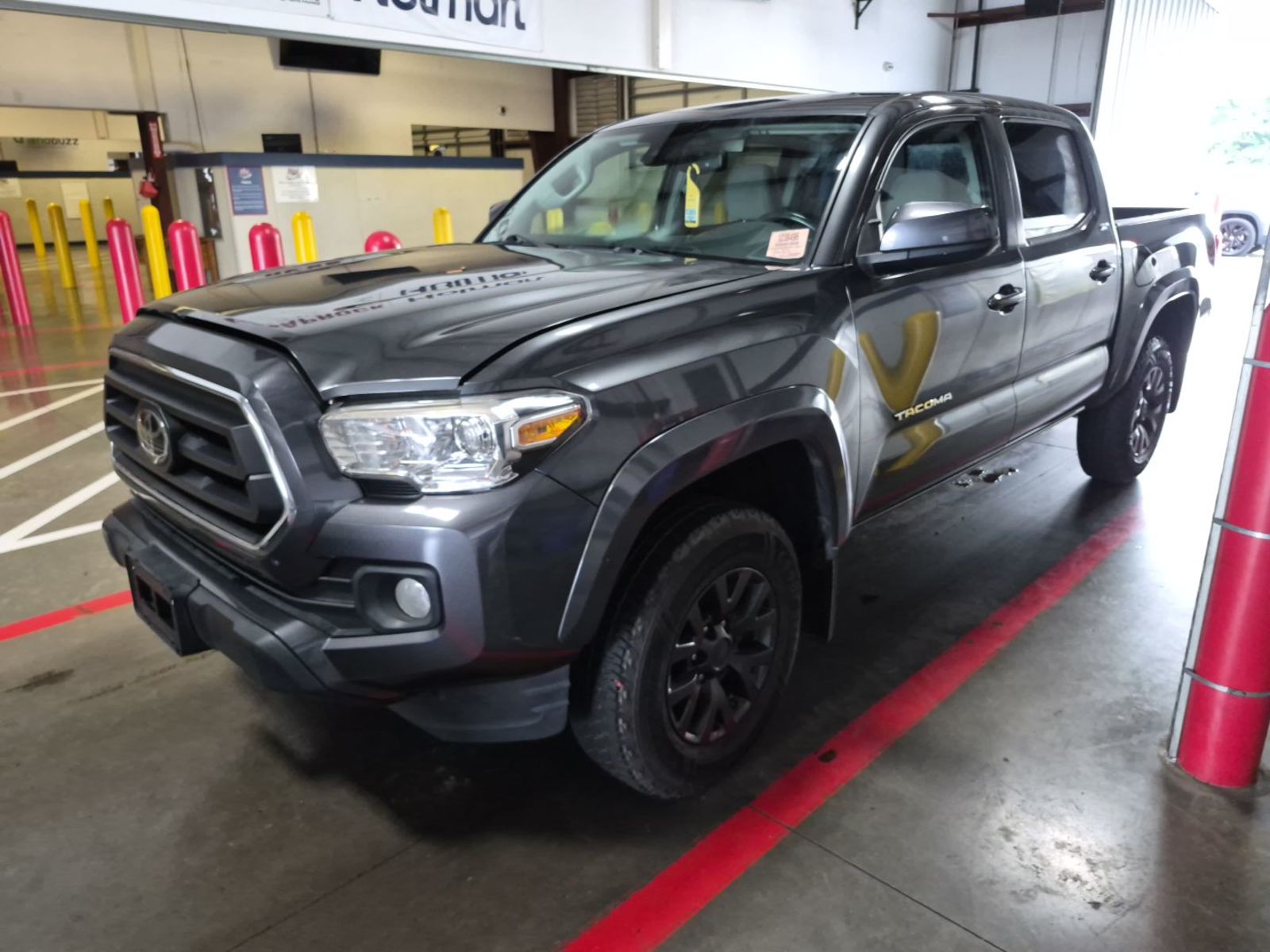 2020 Toyota Tacoma   RWD