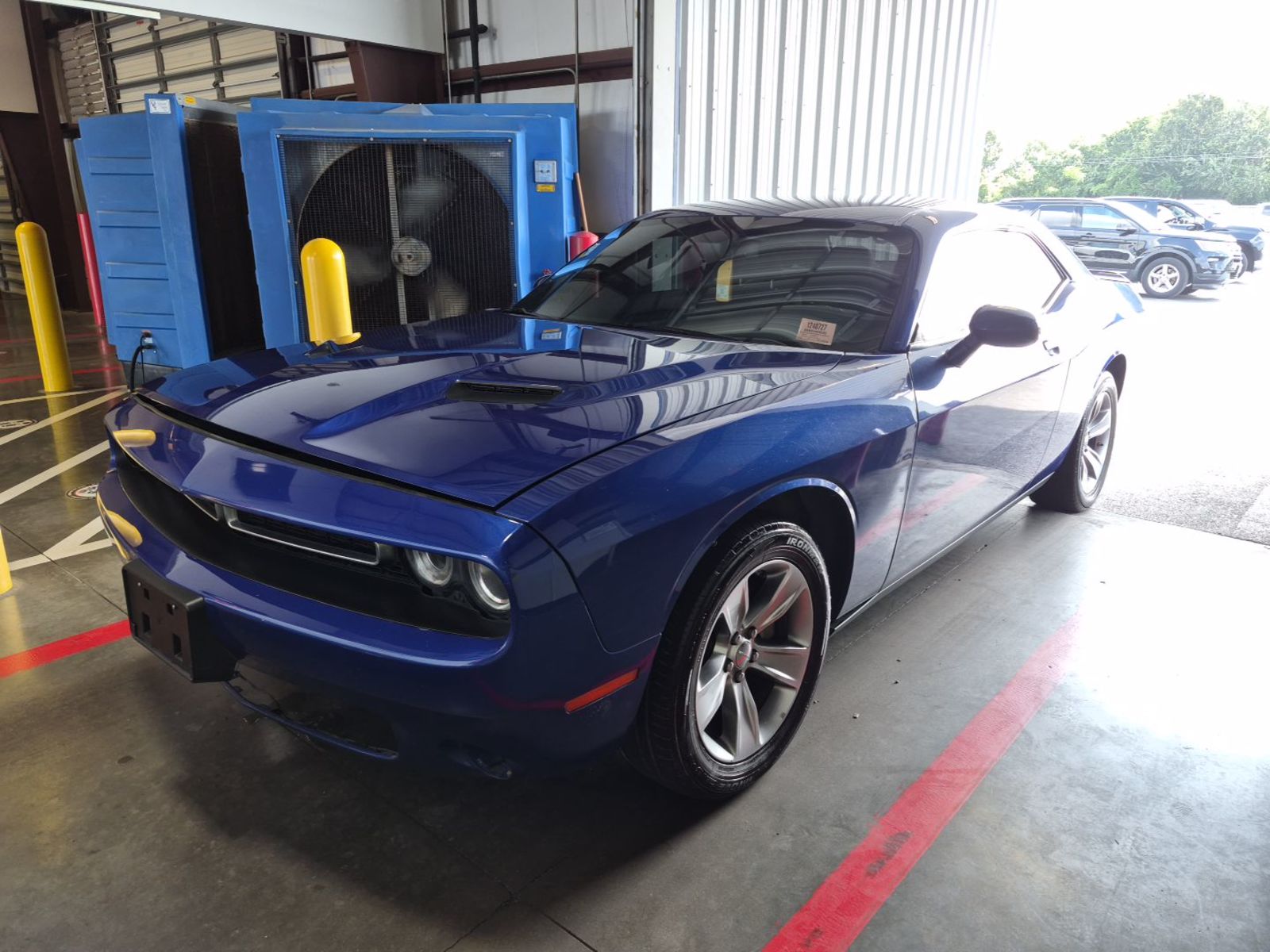 2022 Dodge Challenger  SXT RWD