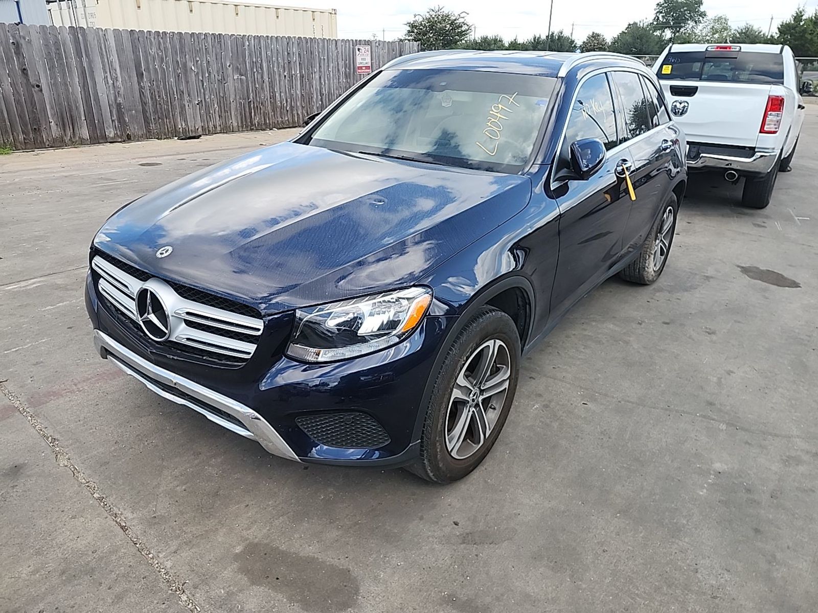 2019 Mercedes-Benz GLC   RWD
