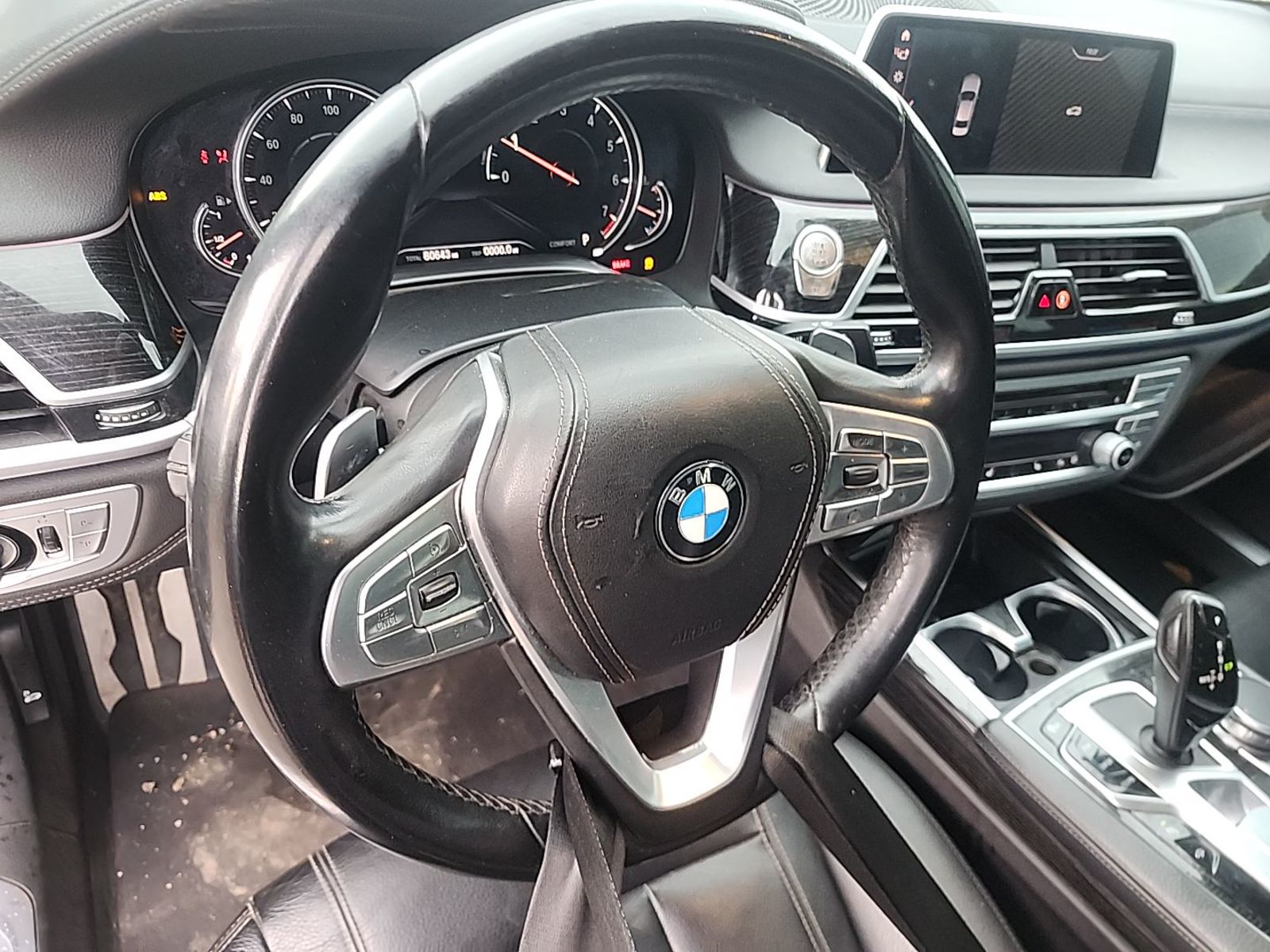 2019 BMW 7-Series  740i RWD