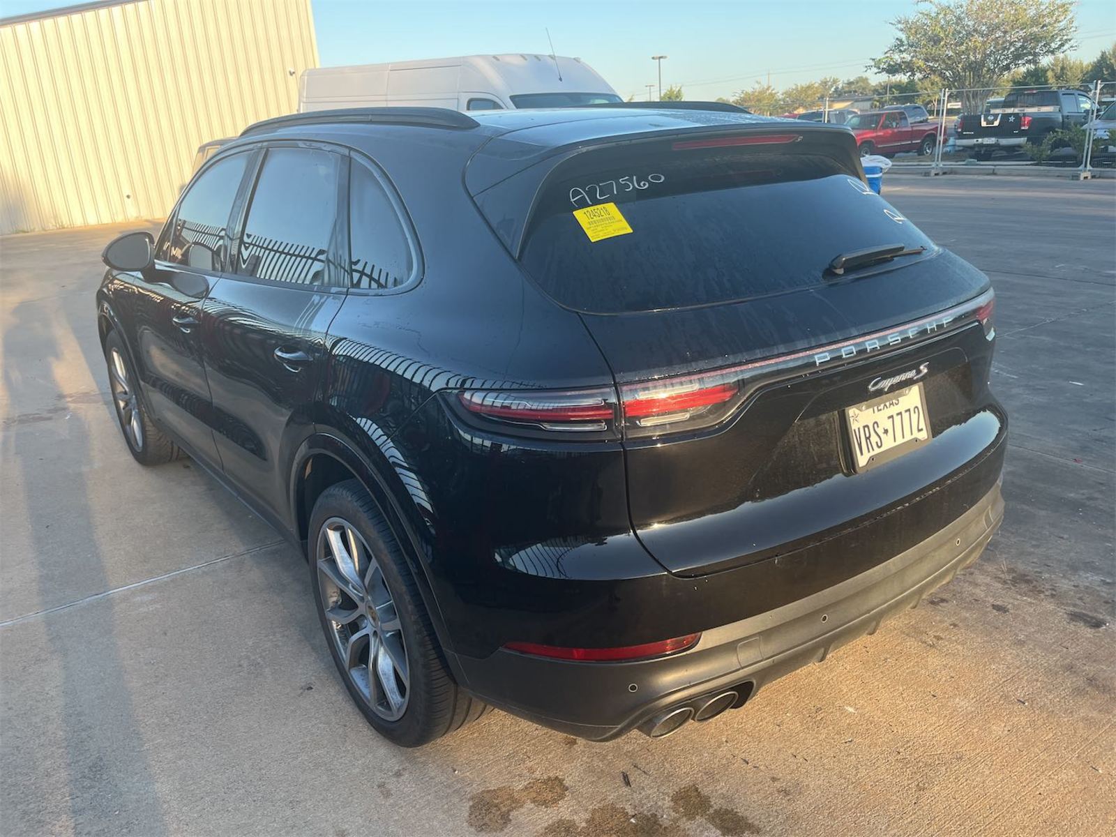 2020 Porsche cayenne  S AWD