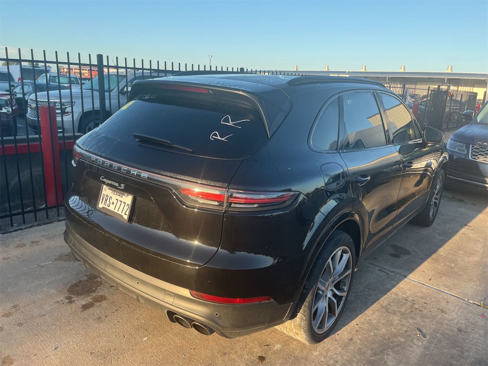 2020 Porsche cayenne  S AWD