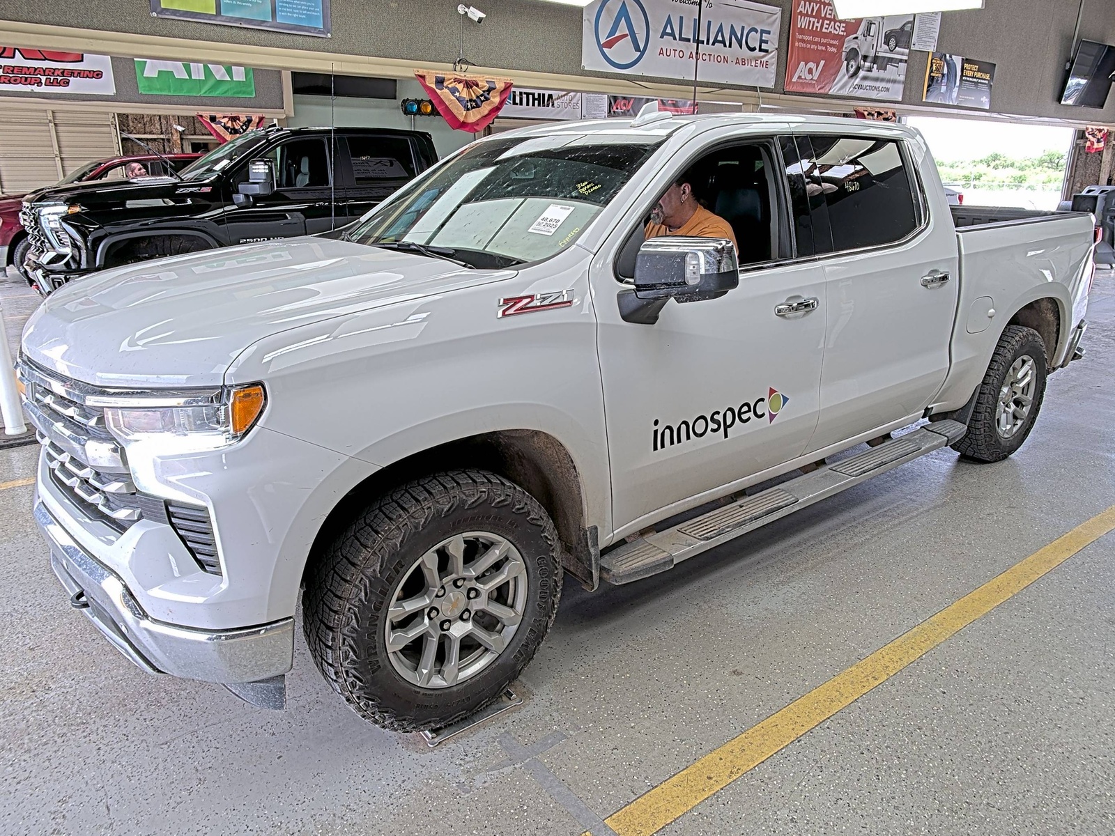 2025 Chevrolet Silverado 1500  LTZ AWD