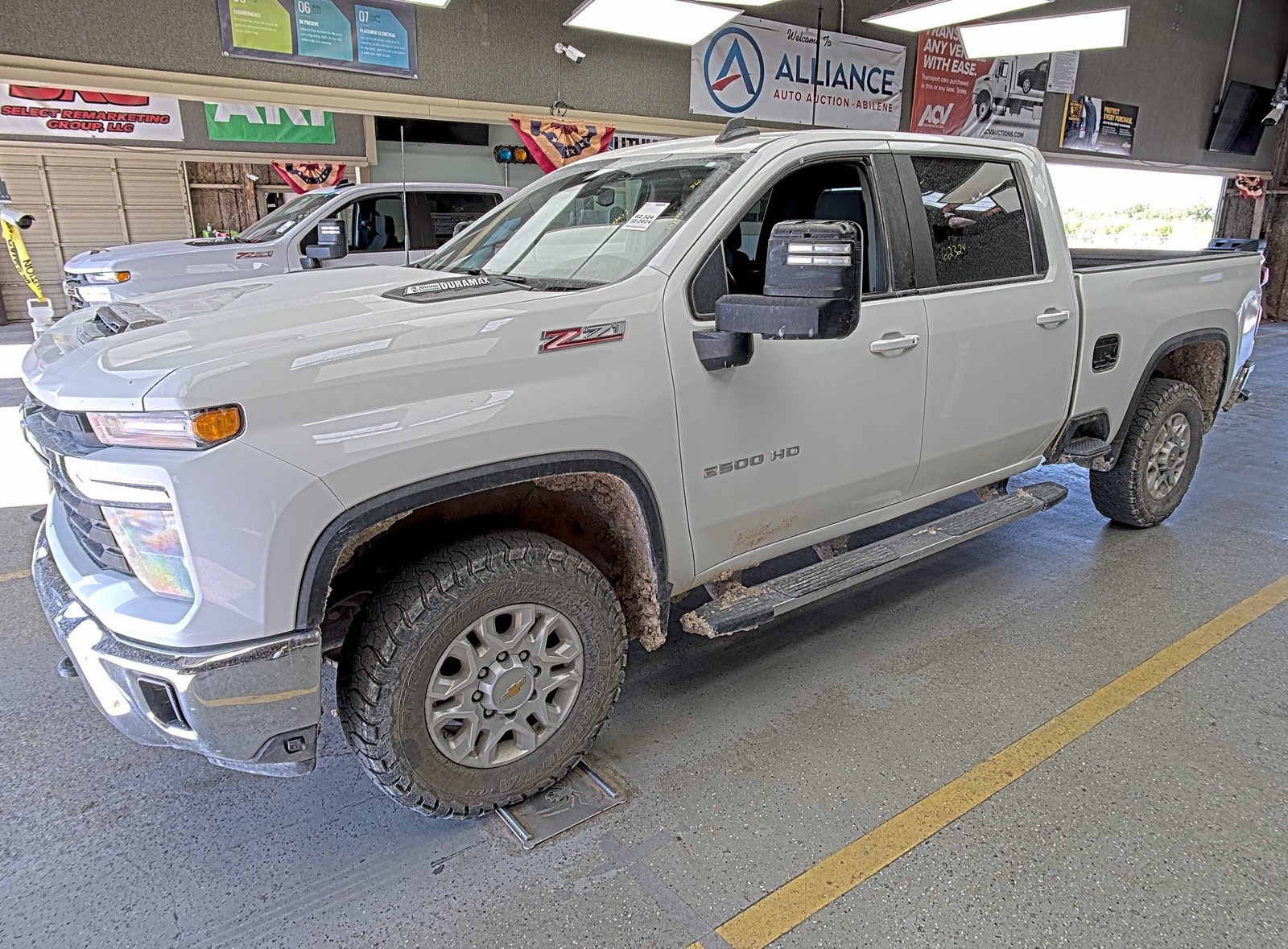 2024 Chevrolet Silverado 2500  2500HD LT AWD