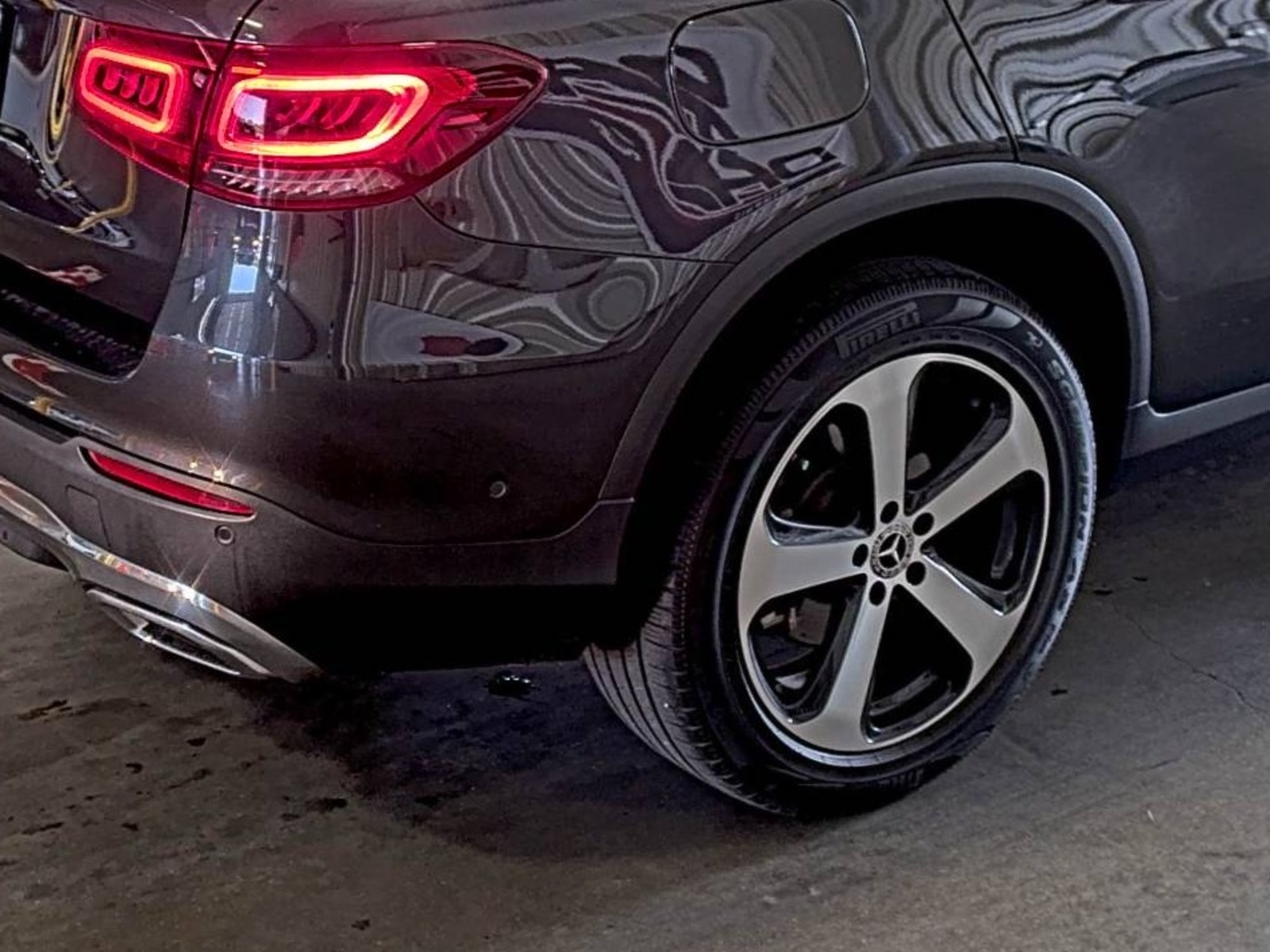 2021 Mercedes-Benz GLC   RWD