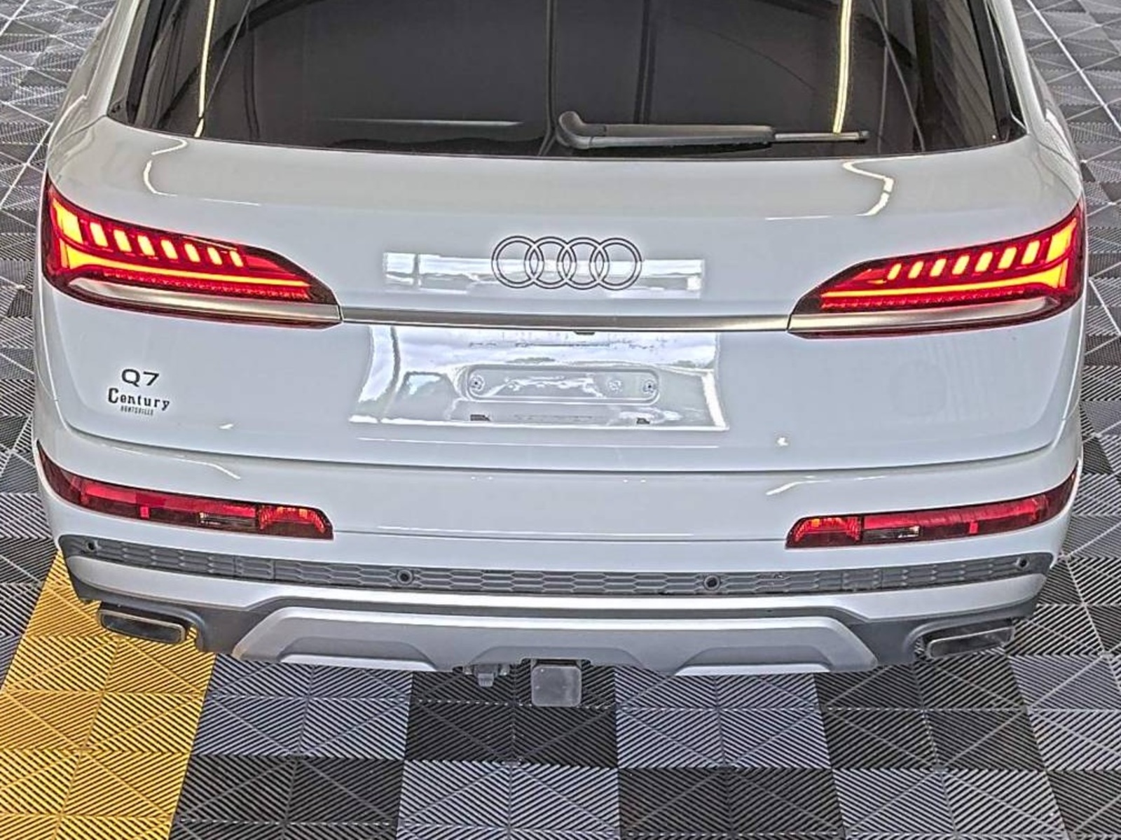 2025 Audi Q7   AWD