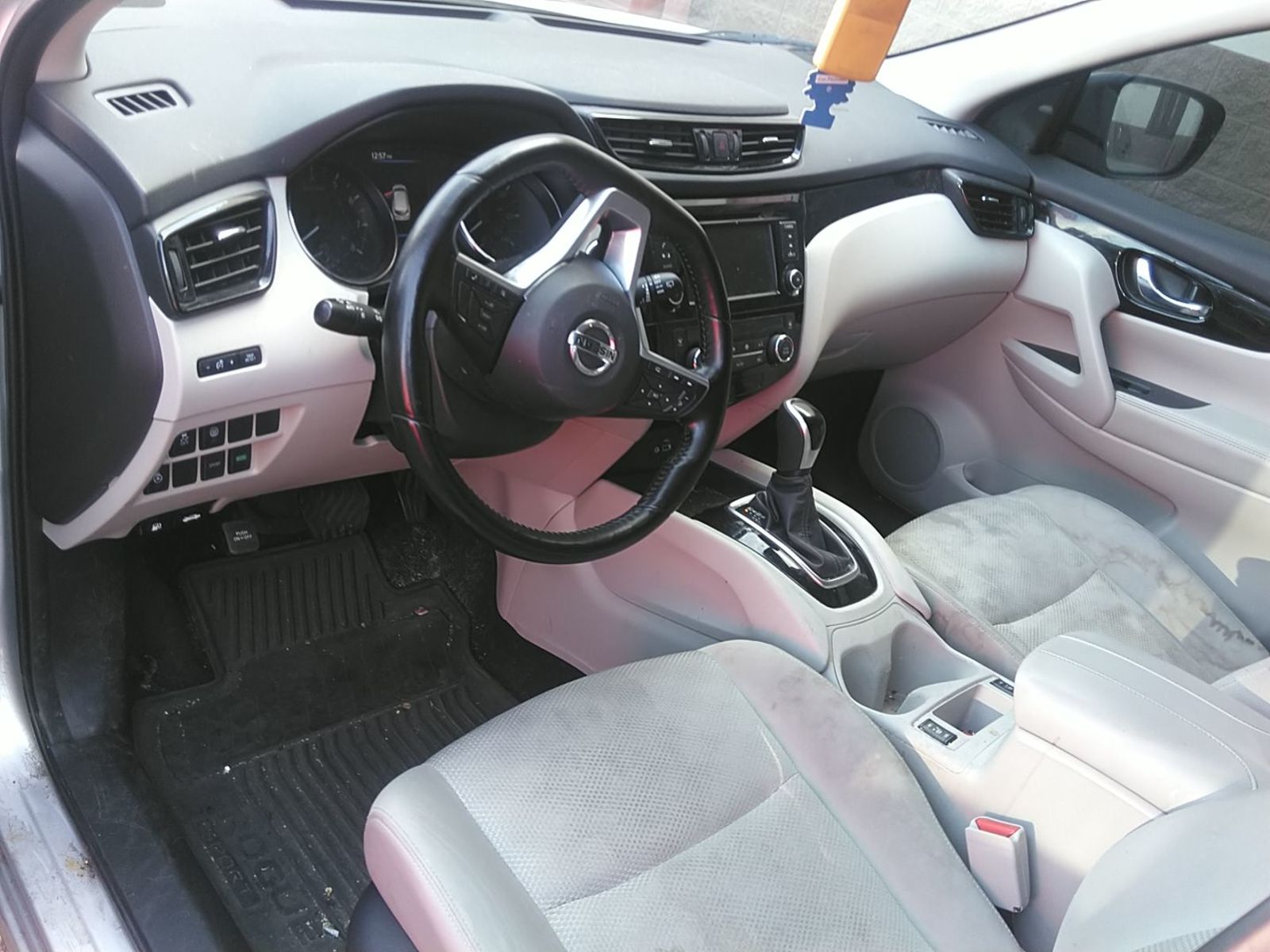 2021 Nissan Rogue SV FWD