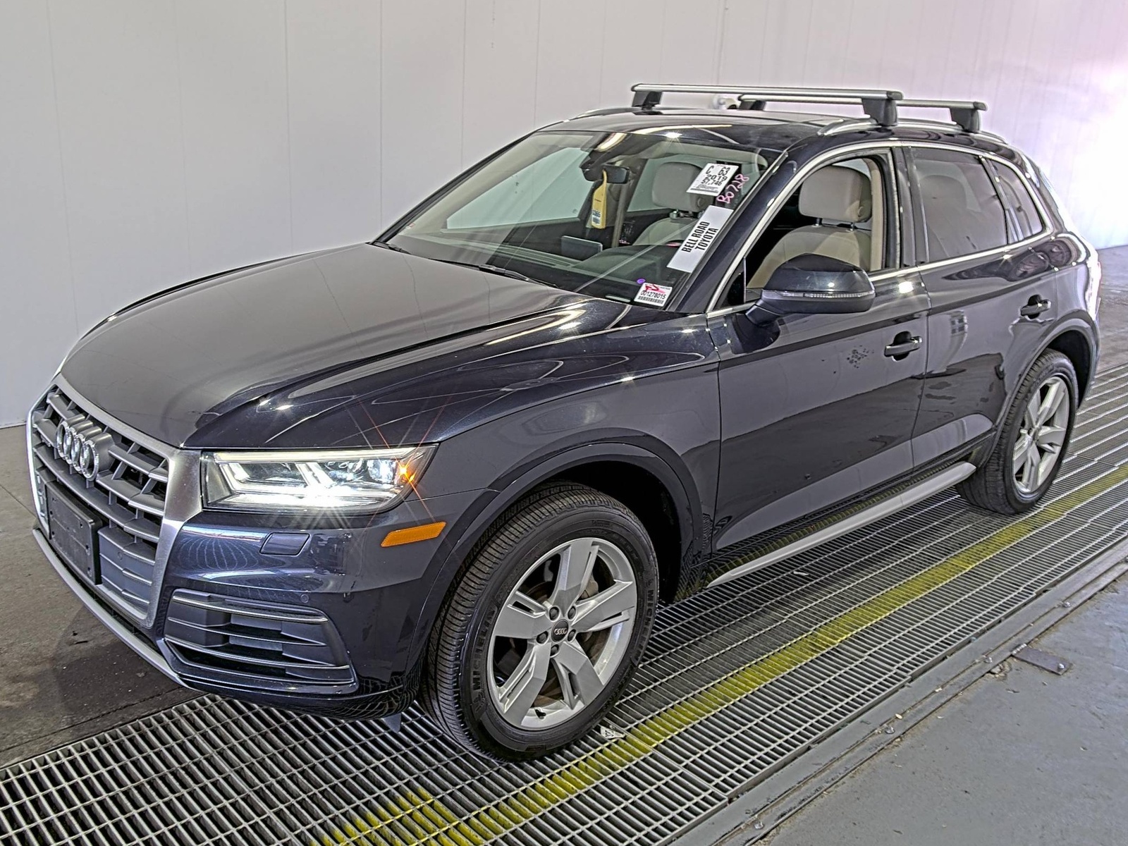 2019 Audi Q5  Premium Plus AWD