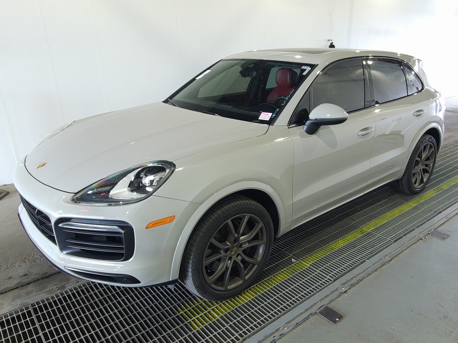 2023 Porsche cayenne  Base AWD