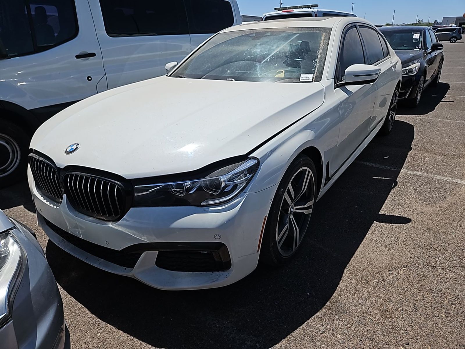 2019 BMW 7-Series  740i RWD