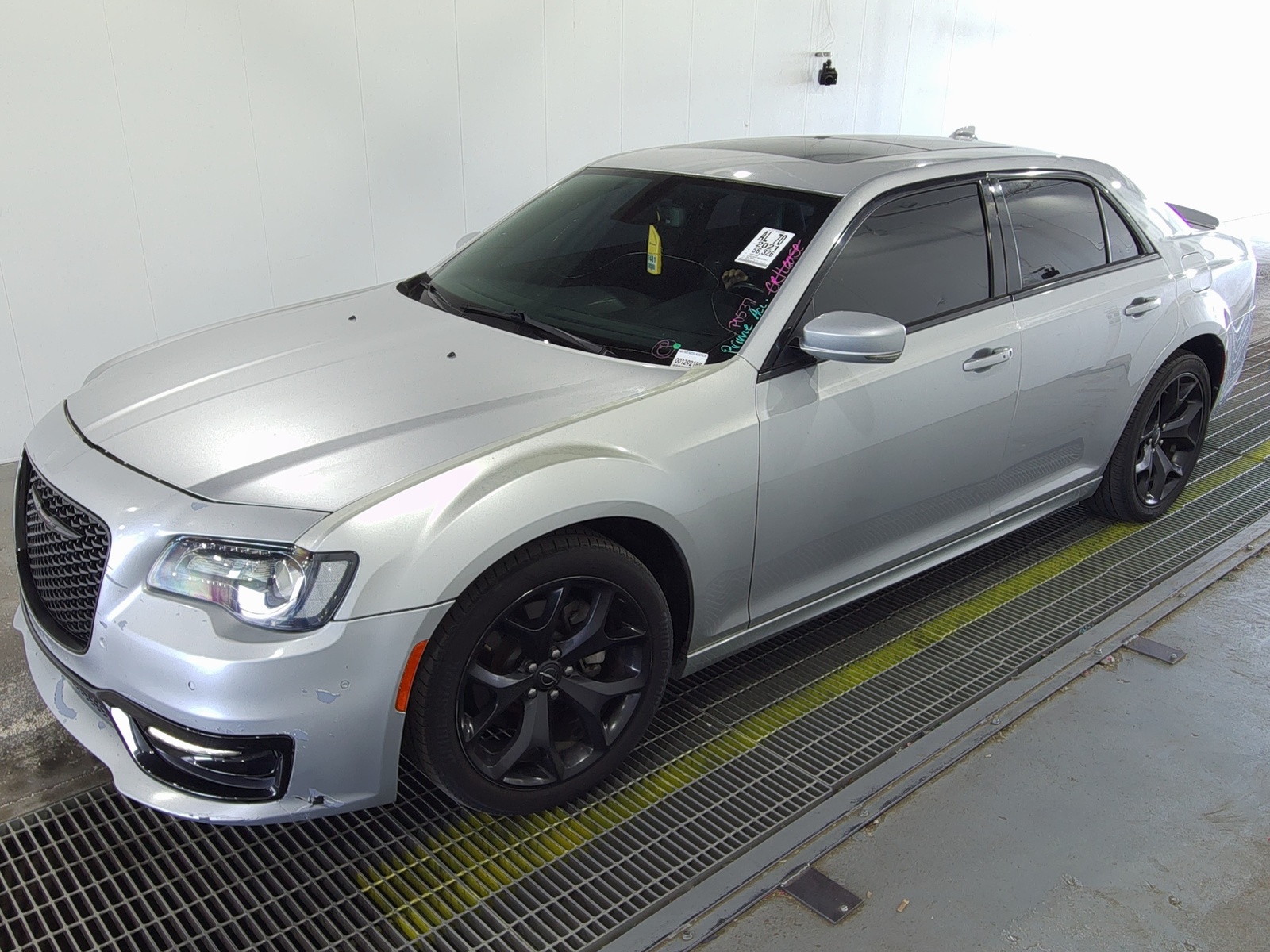 2021 Chrysler 300   RWD