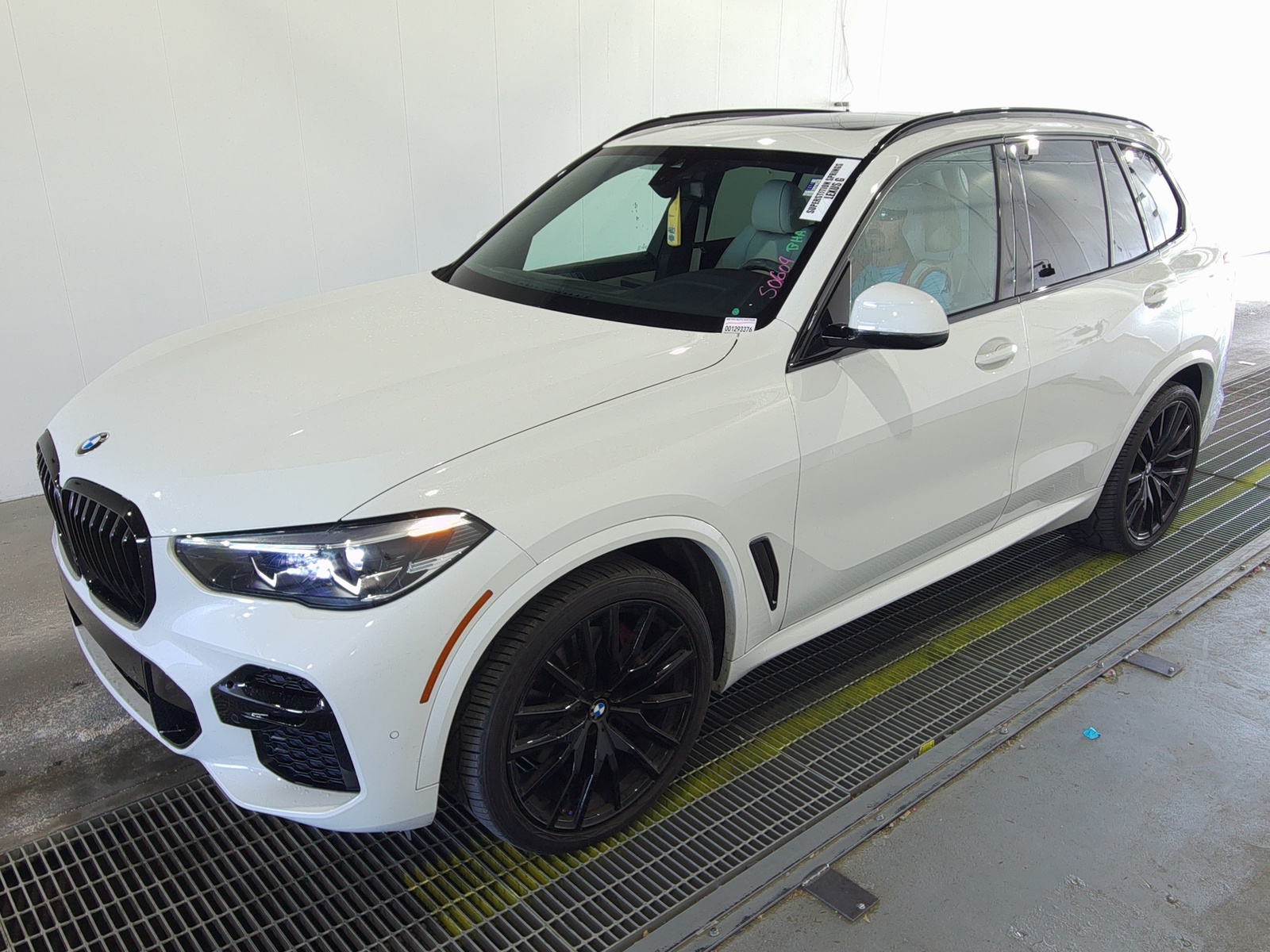 2022 BMW X5  sDrive40i RWD