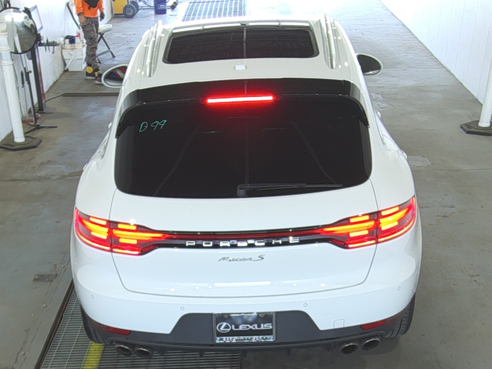 2020 Porsche macan  S AWD