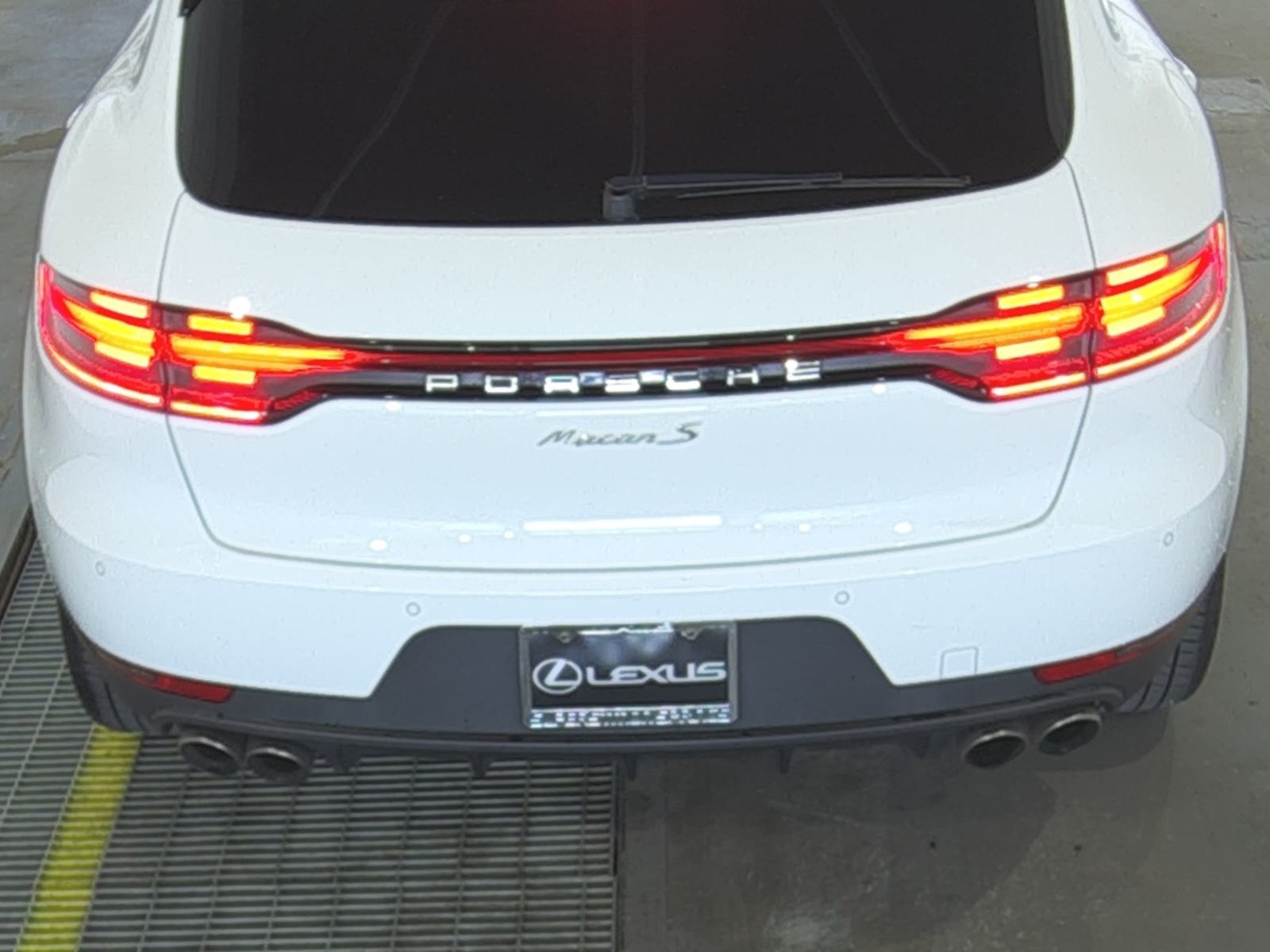 2020 Porsche macan  S AWD
