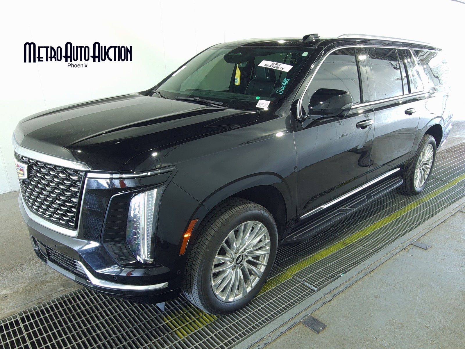 2025 Cadillac Escalade  ESV Premium Luxury AWD