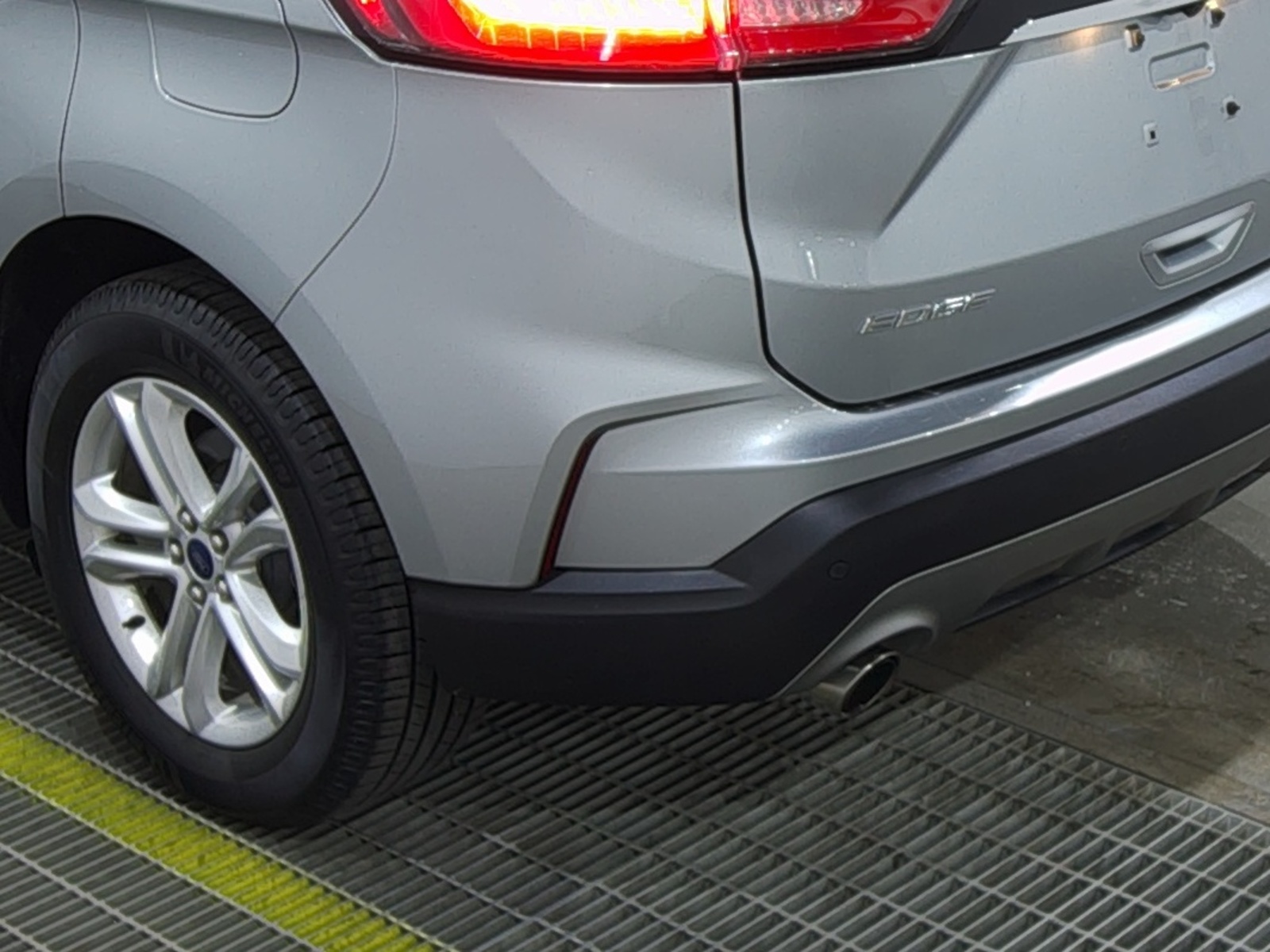 2020 Ford Edge  SEL AWD