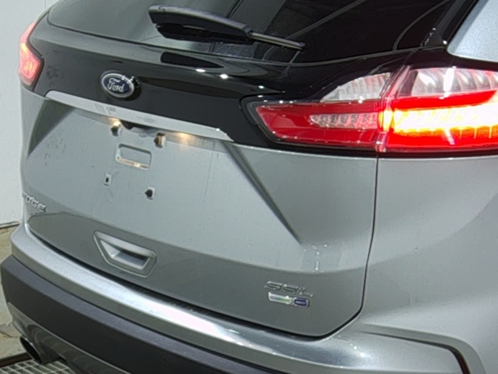 2020 Ford Edge  SEL AWD