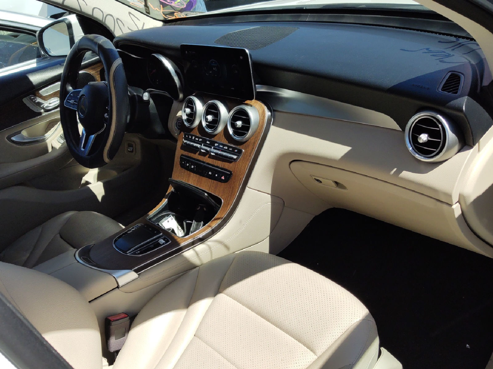 2020 Mercedes-Benz GLC   RWD