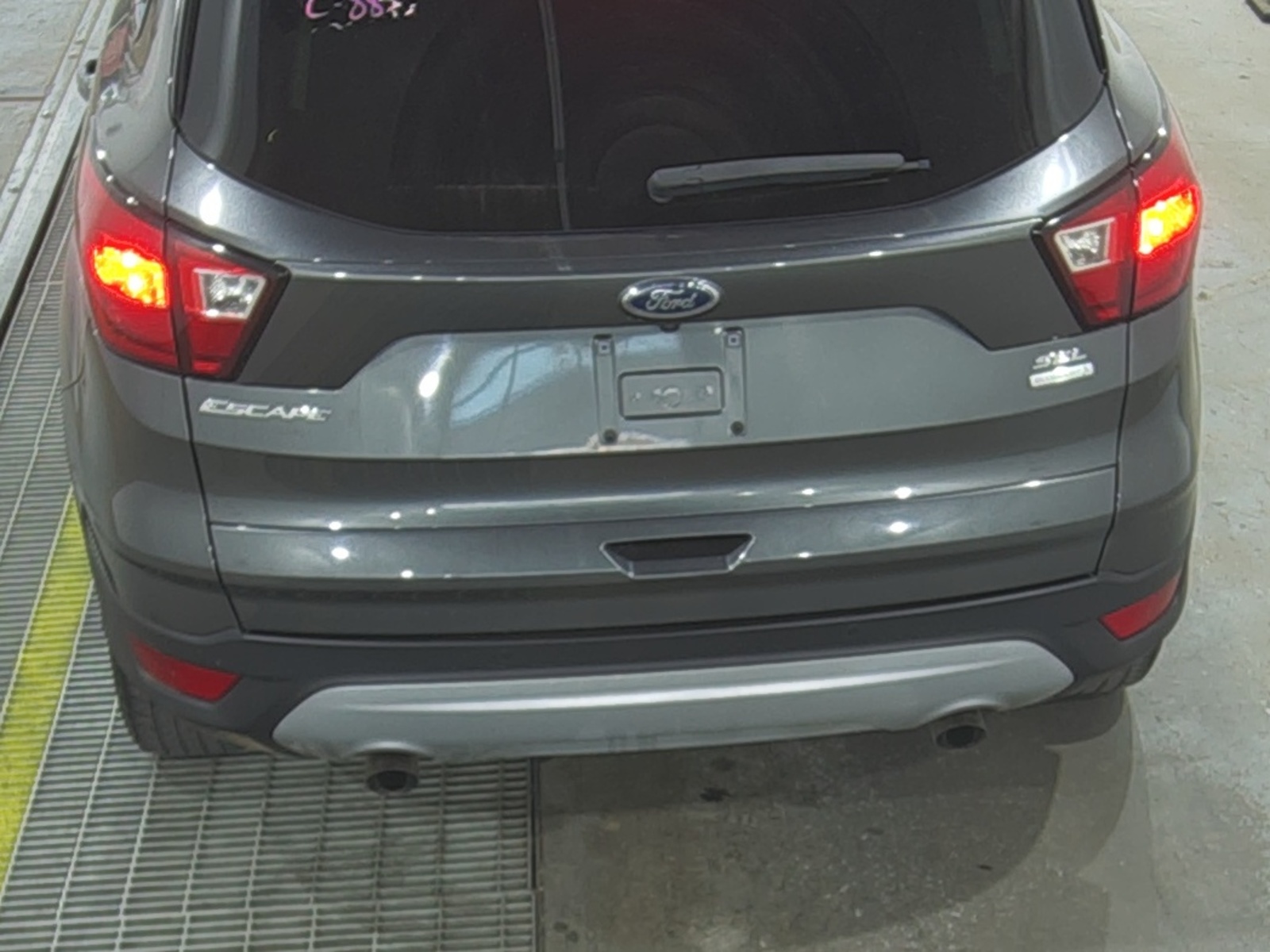 2019 Ford Escape  SEL FWD