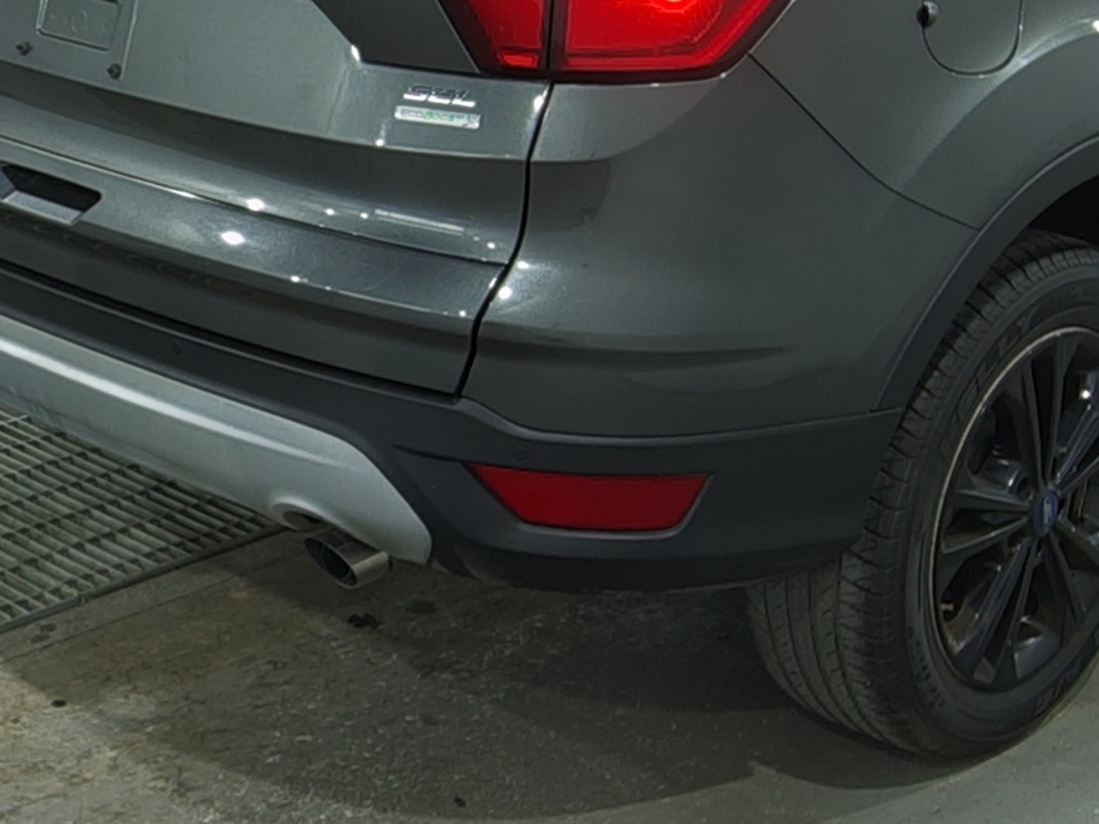 2019 Ford Escape  SEL FWD